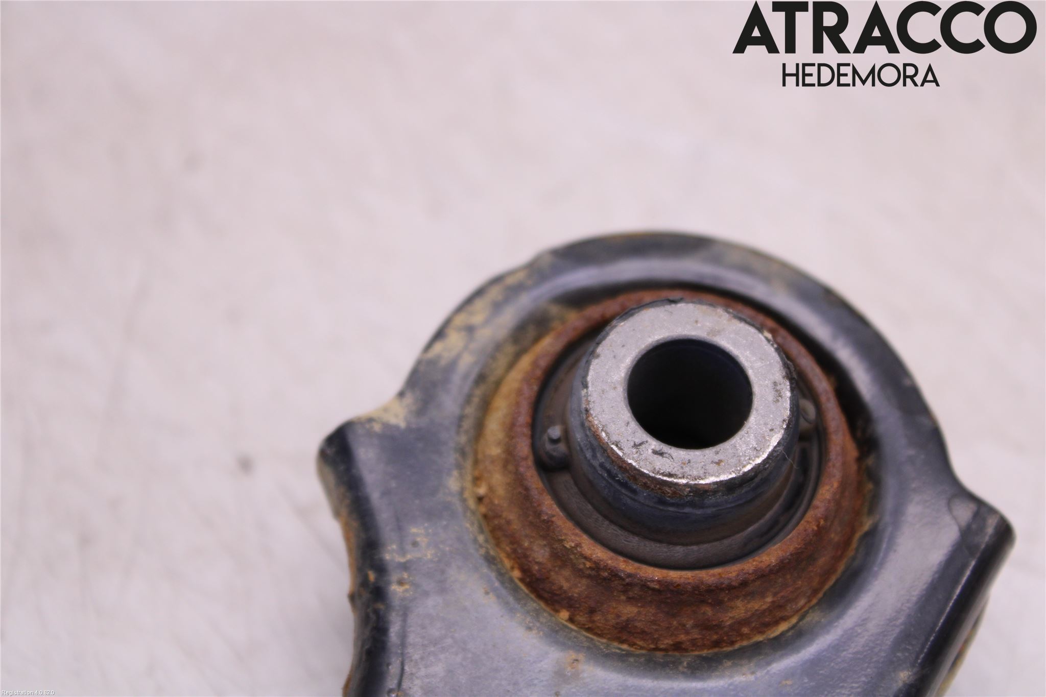 Toyota C-HR 16-23 Bärarm Bak Höger