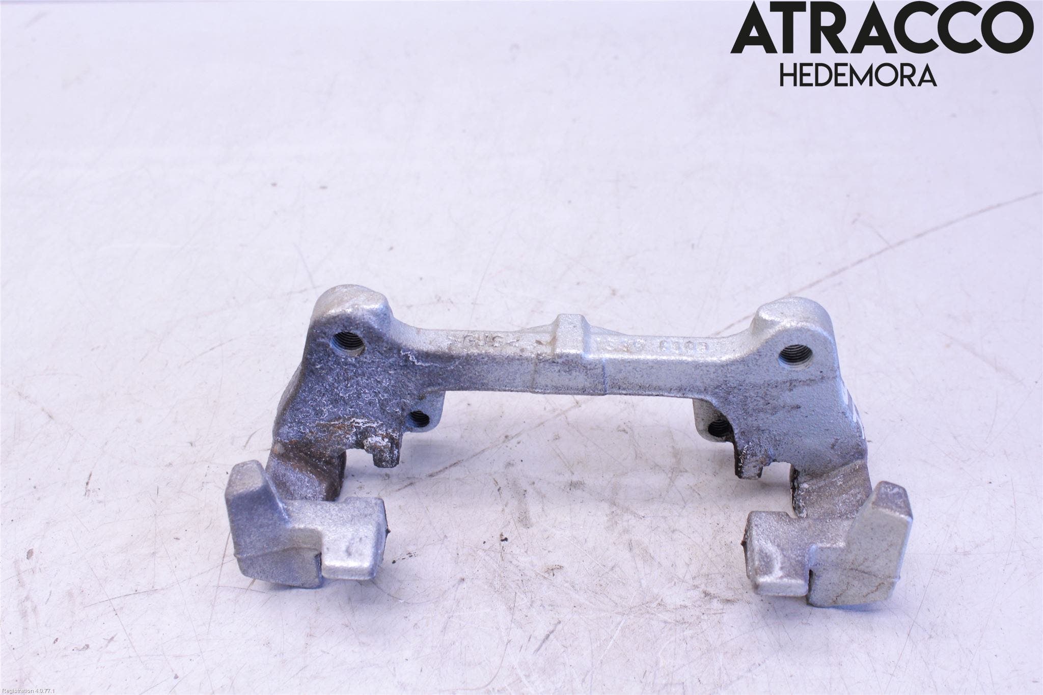 Toyota YARIS XP21 20- Bromsokshållare