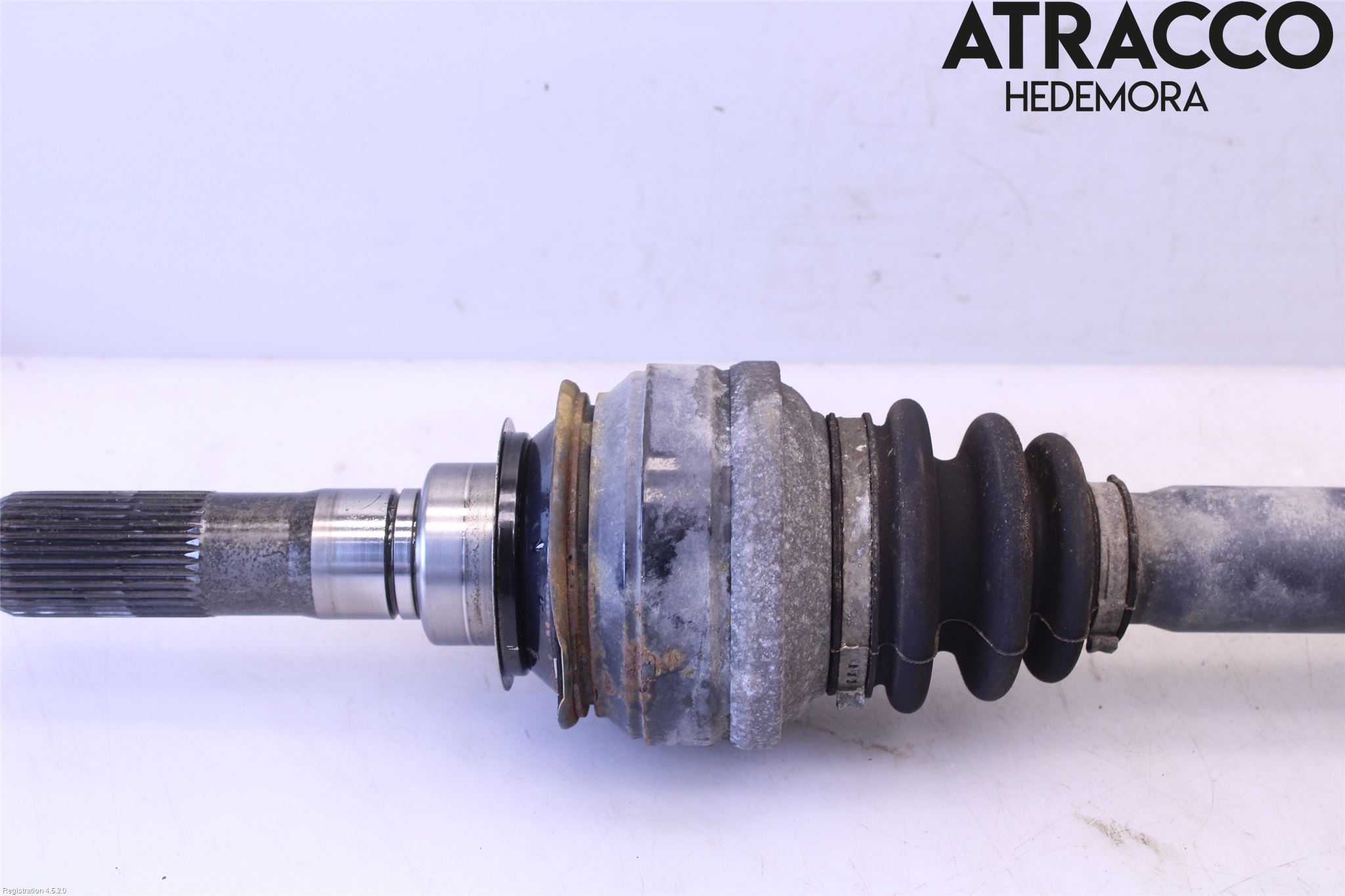 BMW 2 F22/F23/F87 Coupé/Cab 13-21 Drivaxel Bak Höger