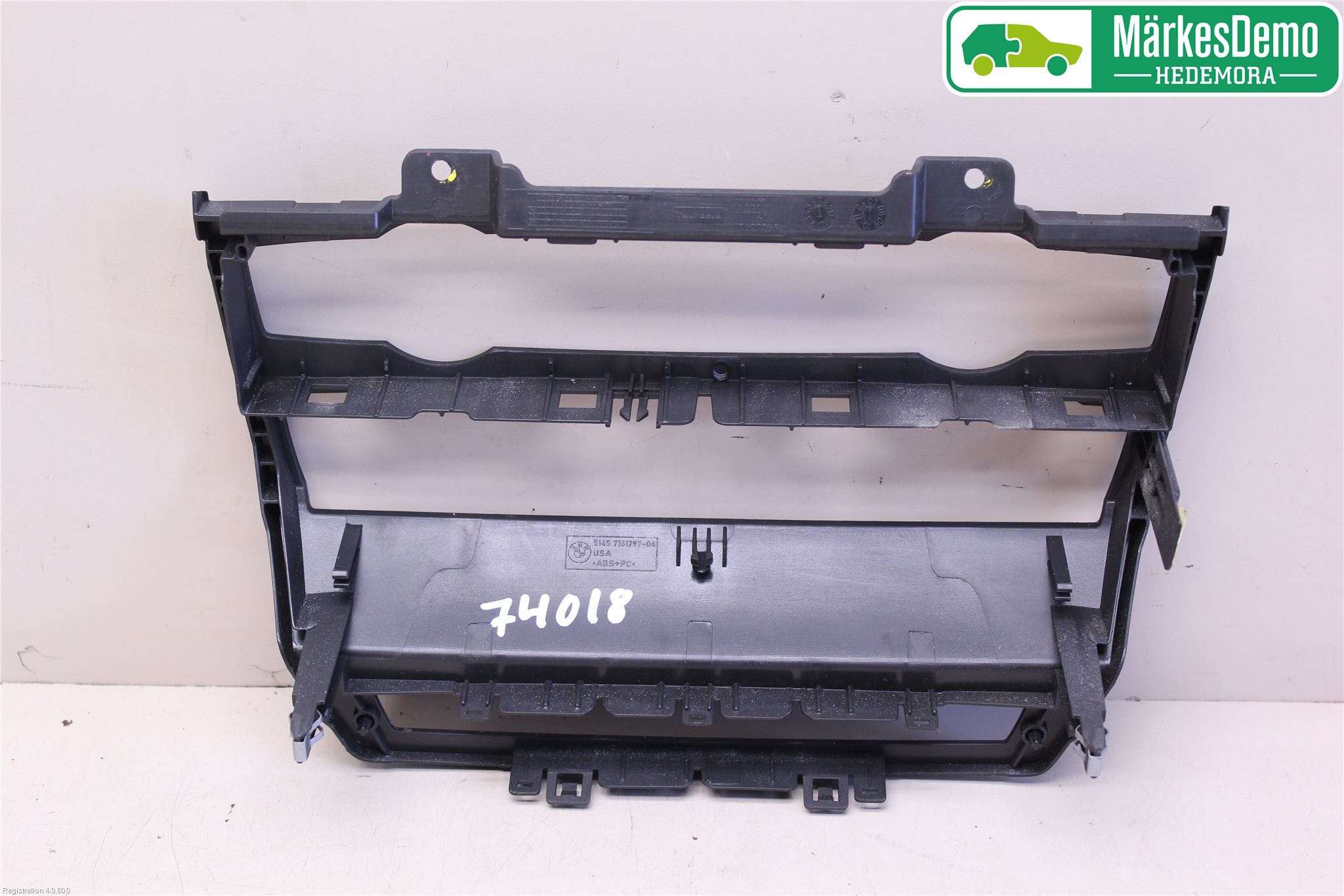 BMW X5 E70 07-13 Instrument-Radio Sarg