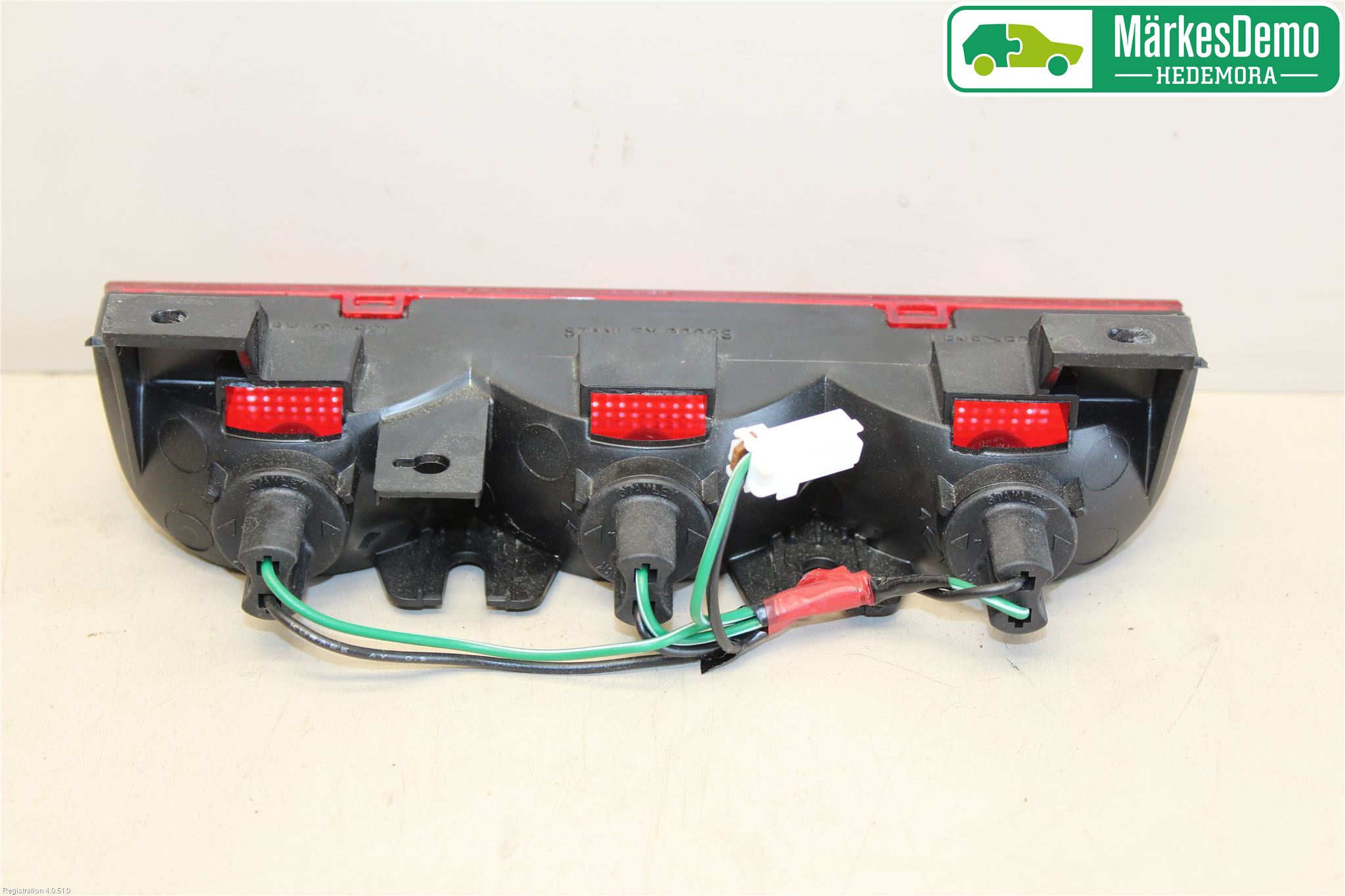 Mitsubishi PAJERO 06-15 Bromsljus Bakruta