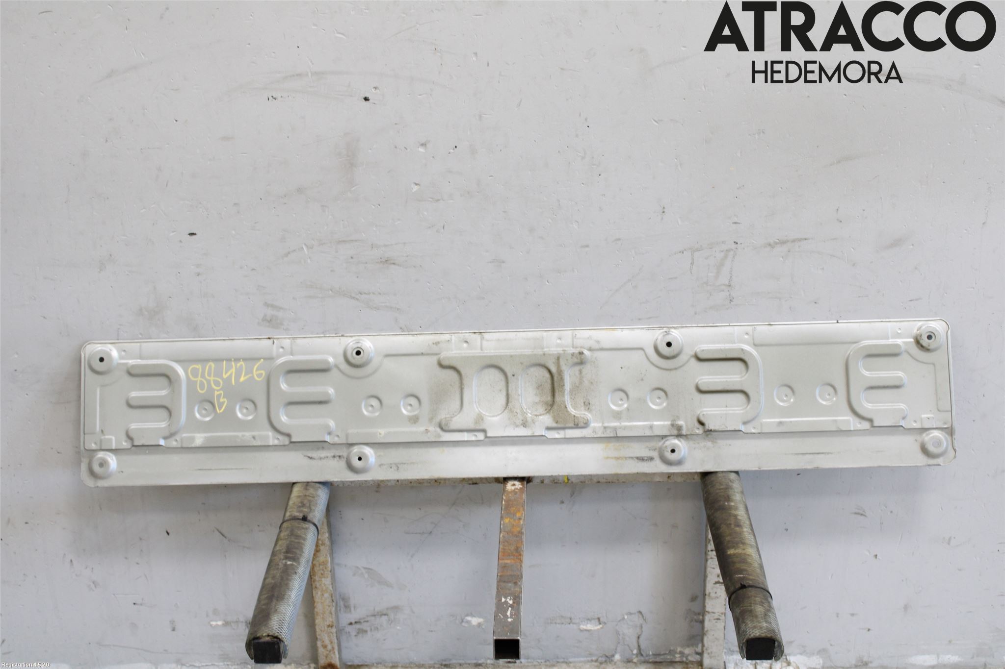 Nissan NAVARA 05-16 Flakläm