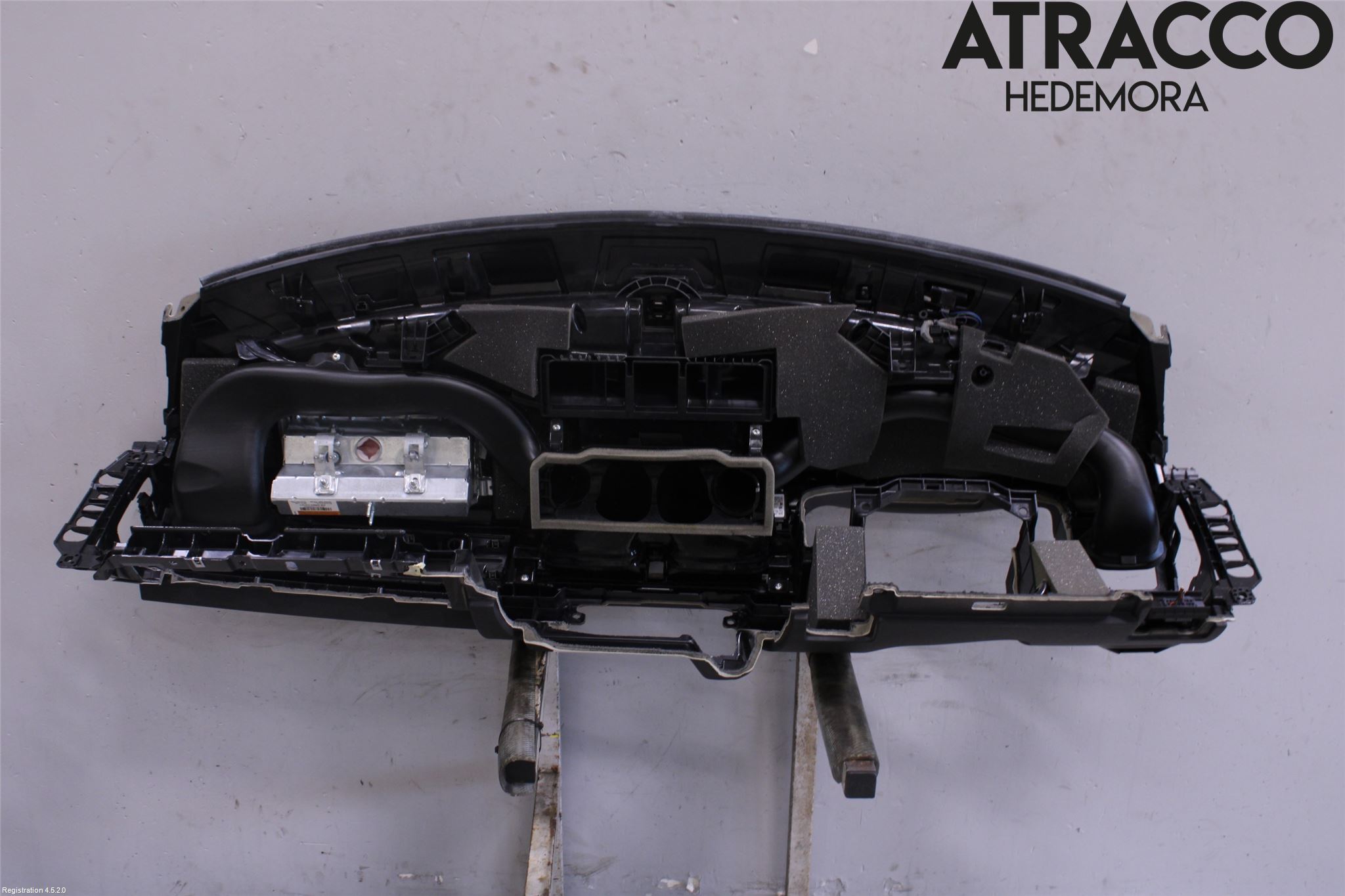 Volvo V70 14-16 Instrumentbräda