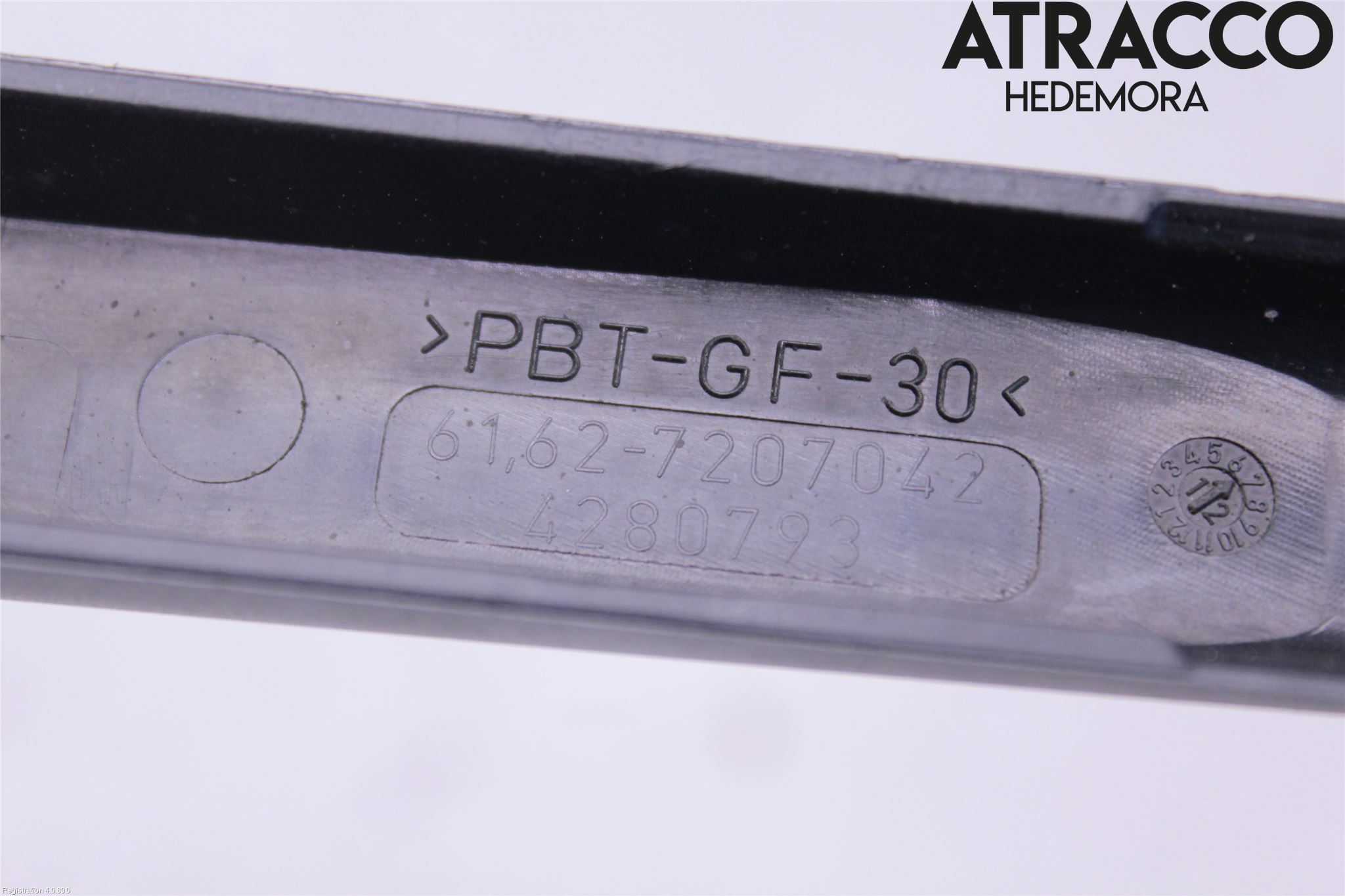 BMW 5 F10/F11/F18 09-17 Torkararm-Bakruta