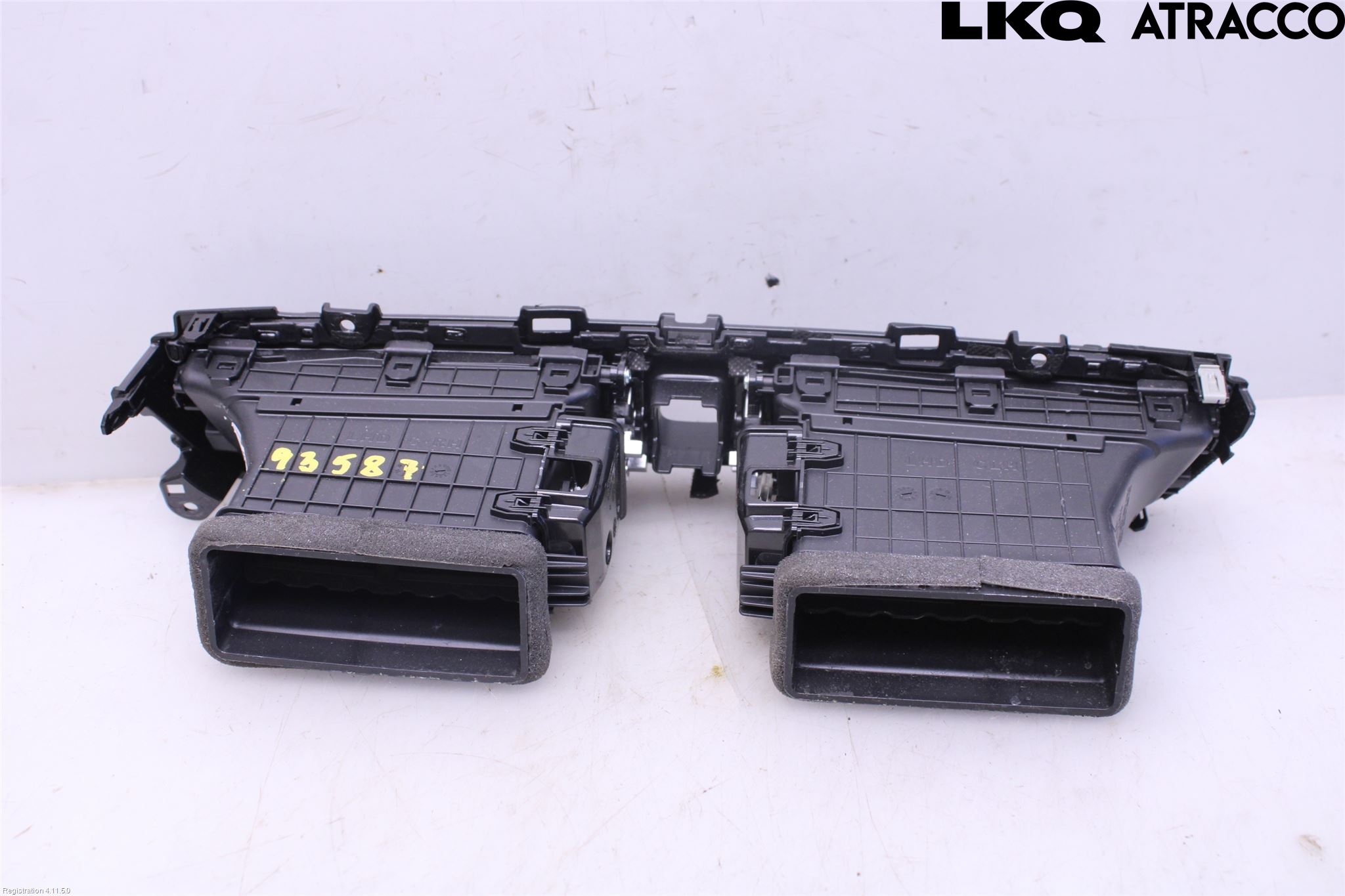 Kia OPTIMA 16-20 Defrosterkanal-Munstycke