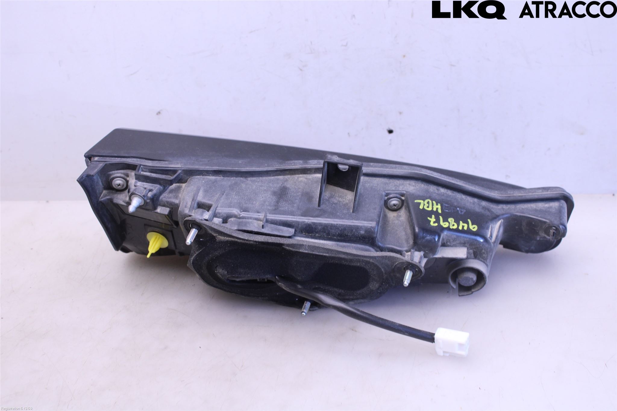 Lexus NX 300h 15-21 Bakljus Lucka Hö