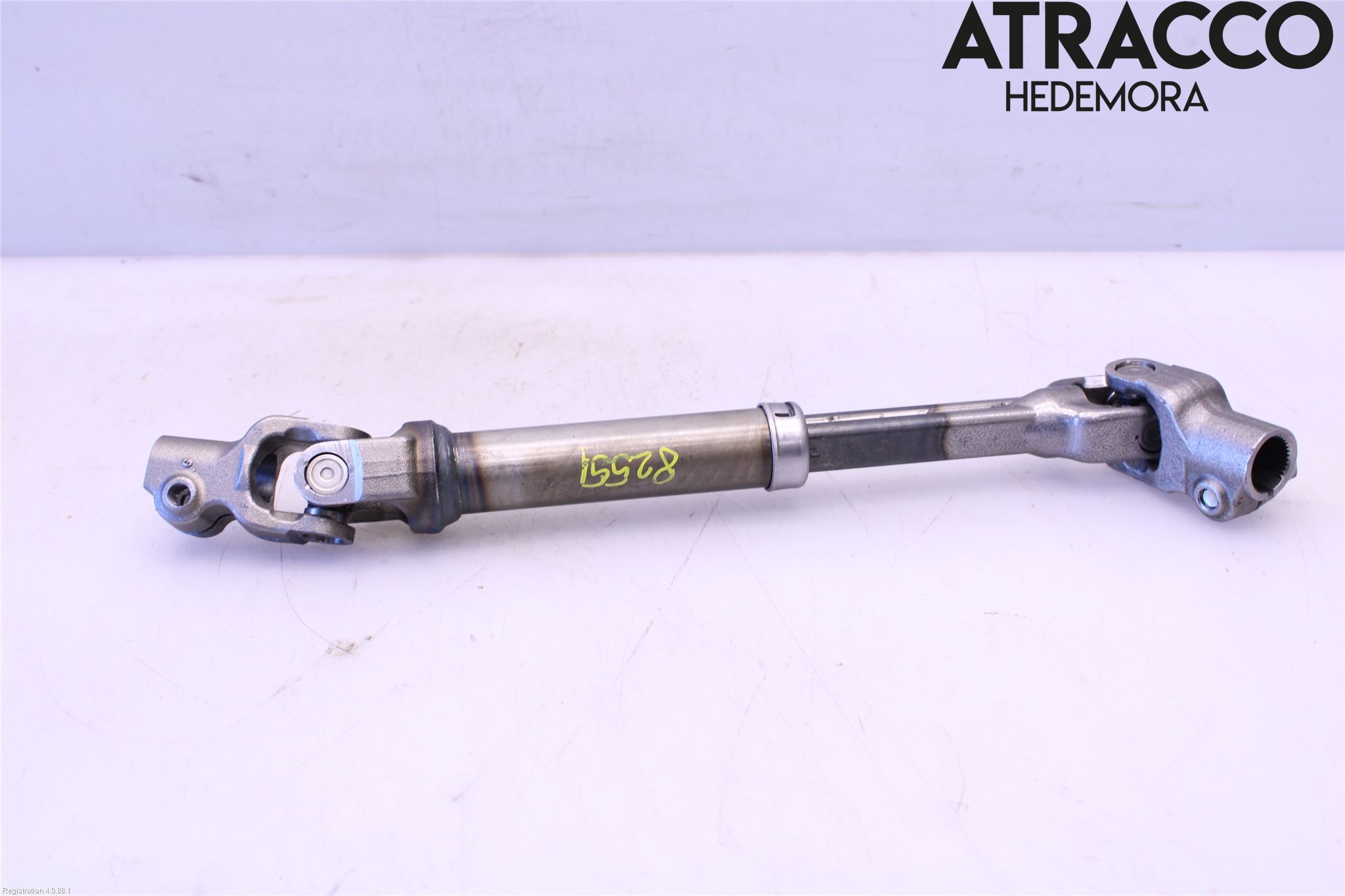 Toyota COROLLA 19- Rattaxelknut