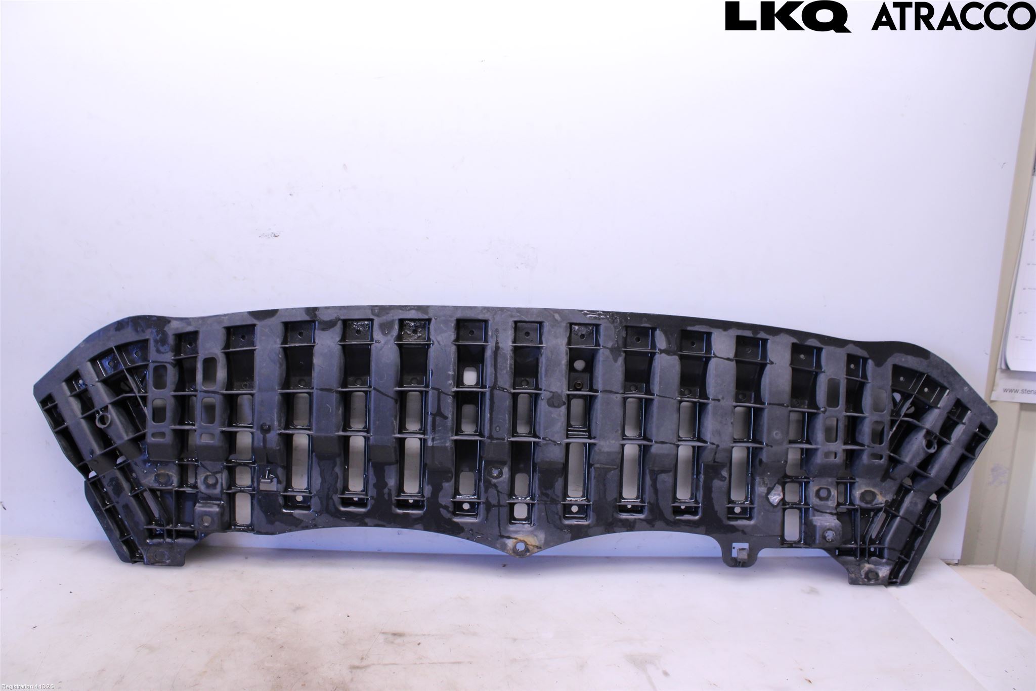 Toyota AYGO 15-21 Frontplåt Undre