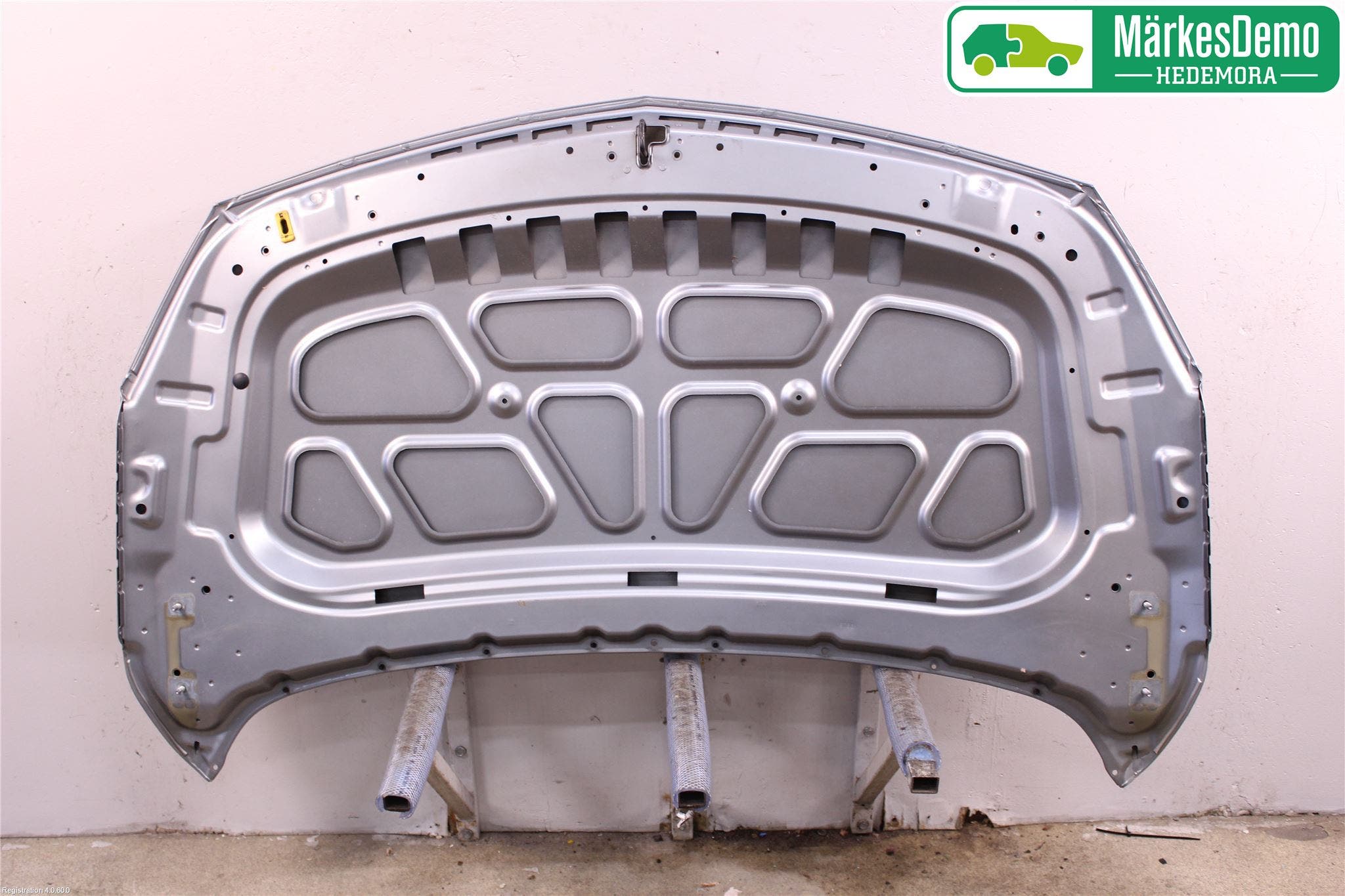 Opel ASTRA J 10-15 Huv Fram