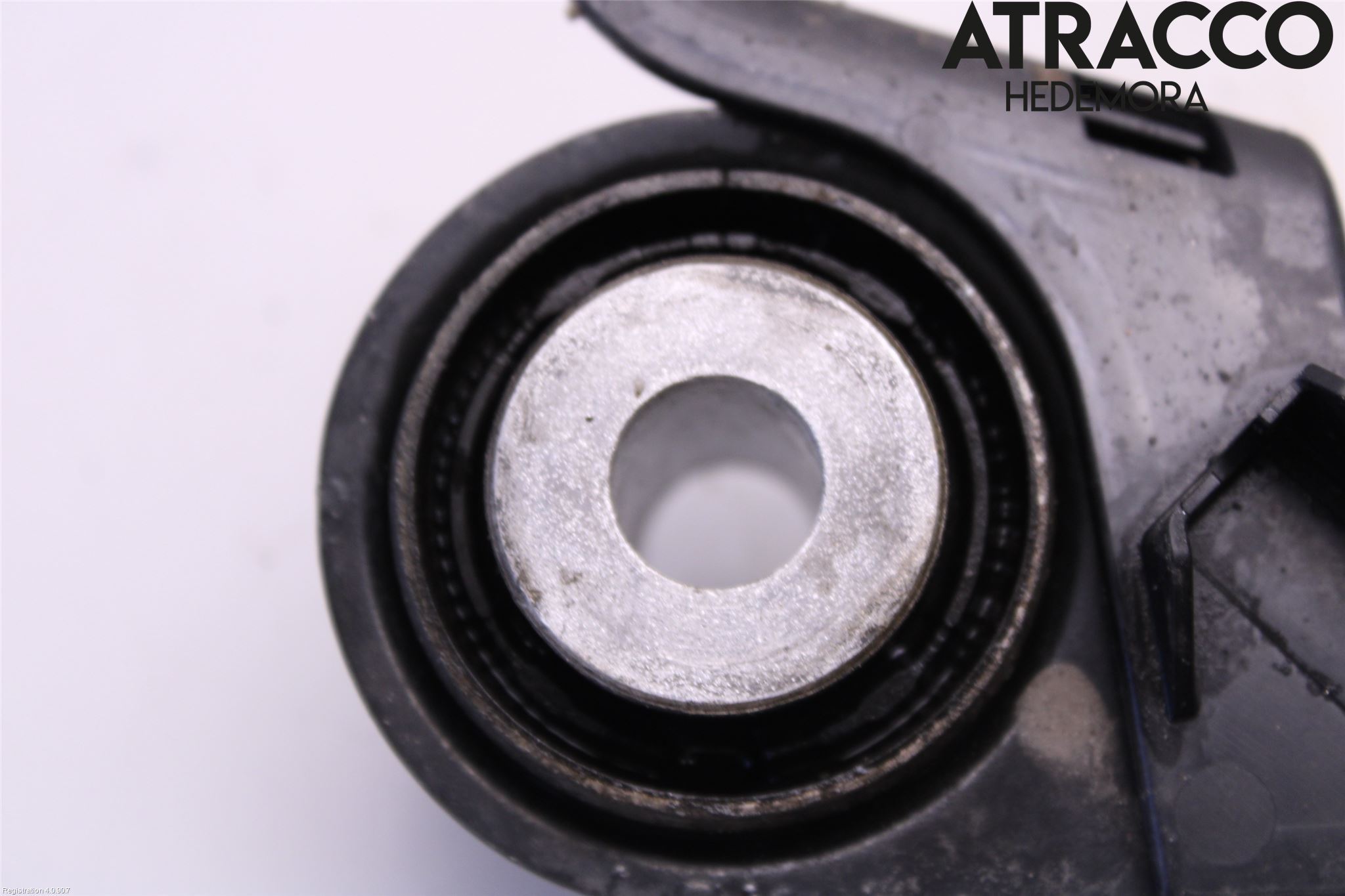 BMW 5 G30/G31/F90 17-23 Bärarm Bak Övre Vänster
