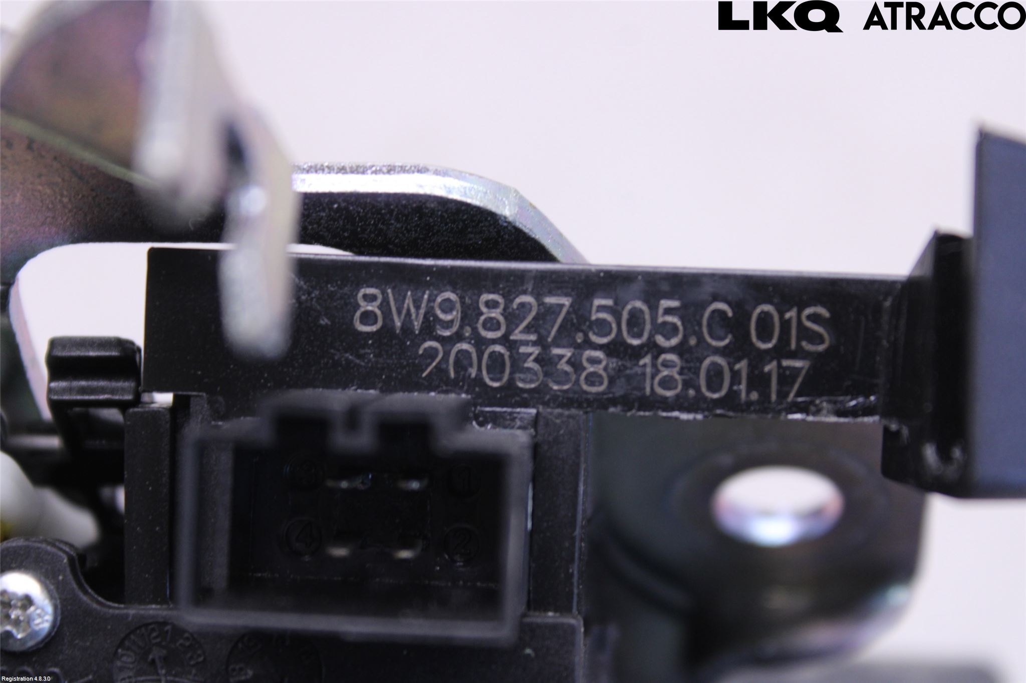 Audi A4/S4 B9 16-19 Låskista Baklucka