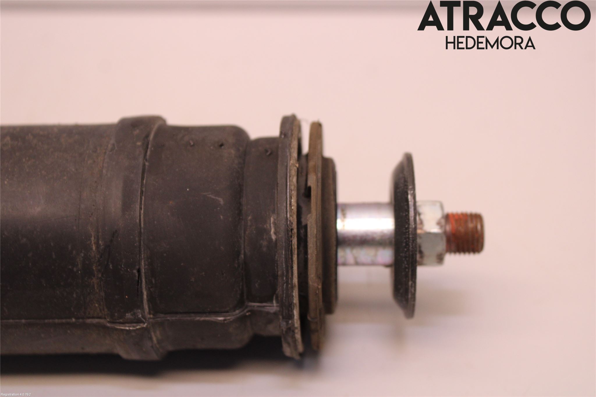 Toyota AURIS 13-19 Stötdämpare Bak