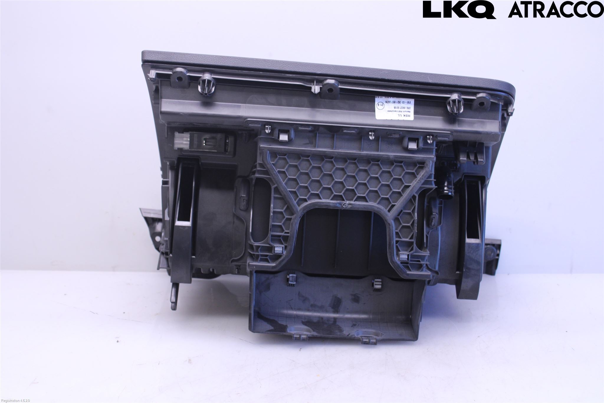 Volkswagen VW PASSAT 15-19 Handskfack