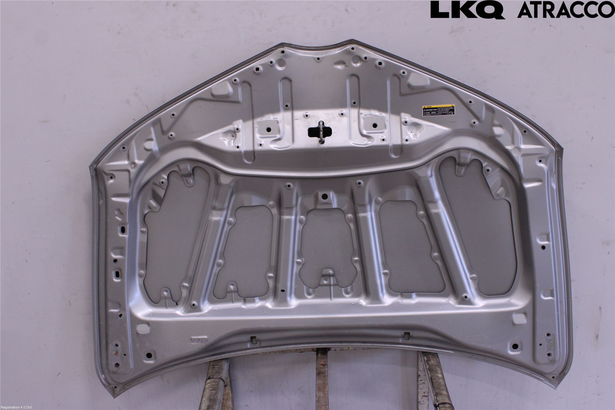 Toyota AURIS 13-19 Huv Fram