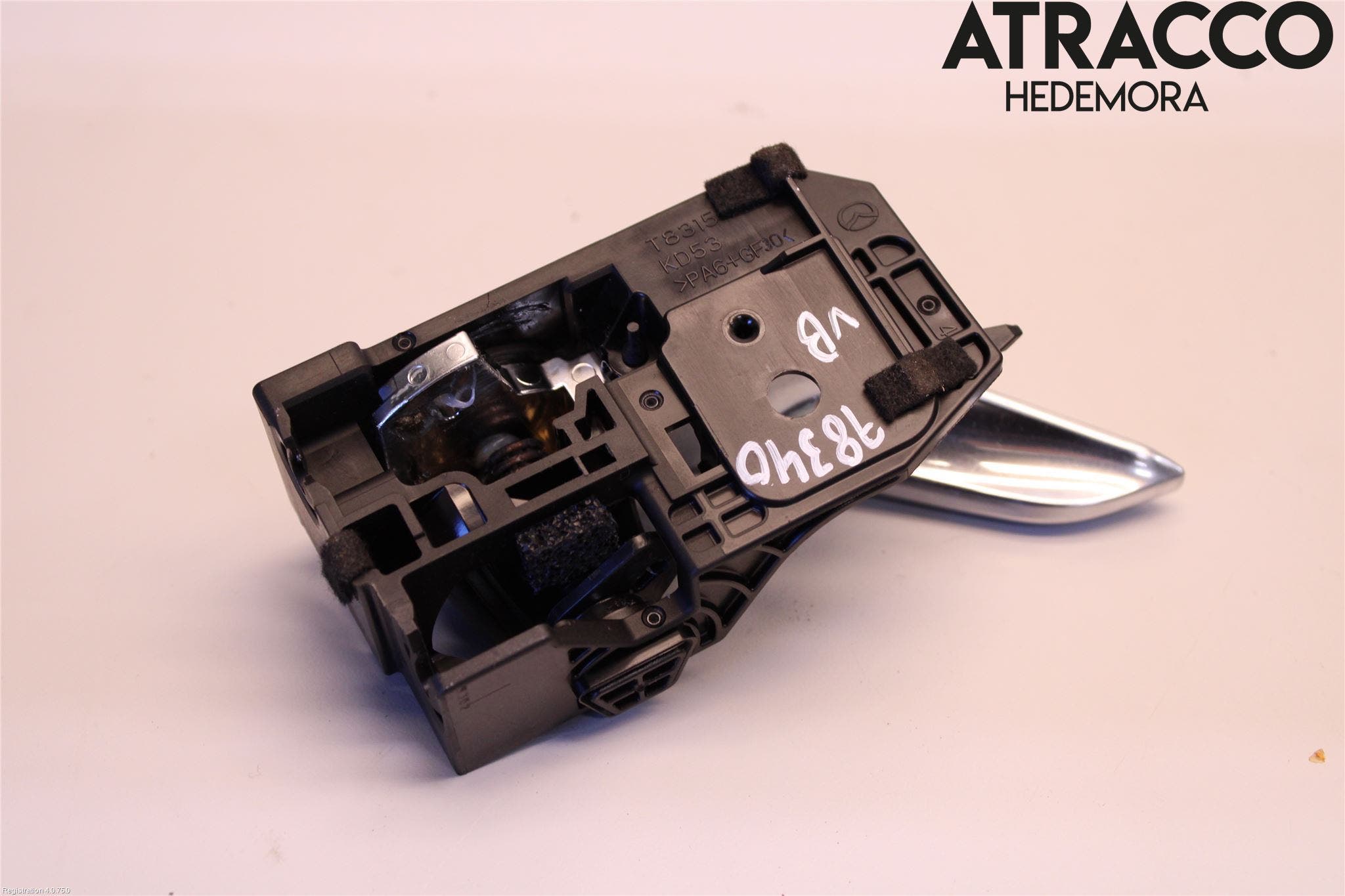 Mazda CX-3 Dörrhandtag Inre Vä