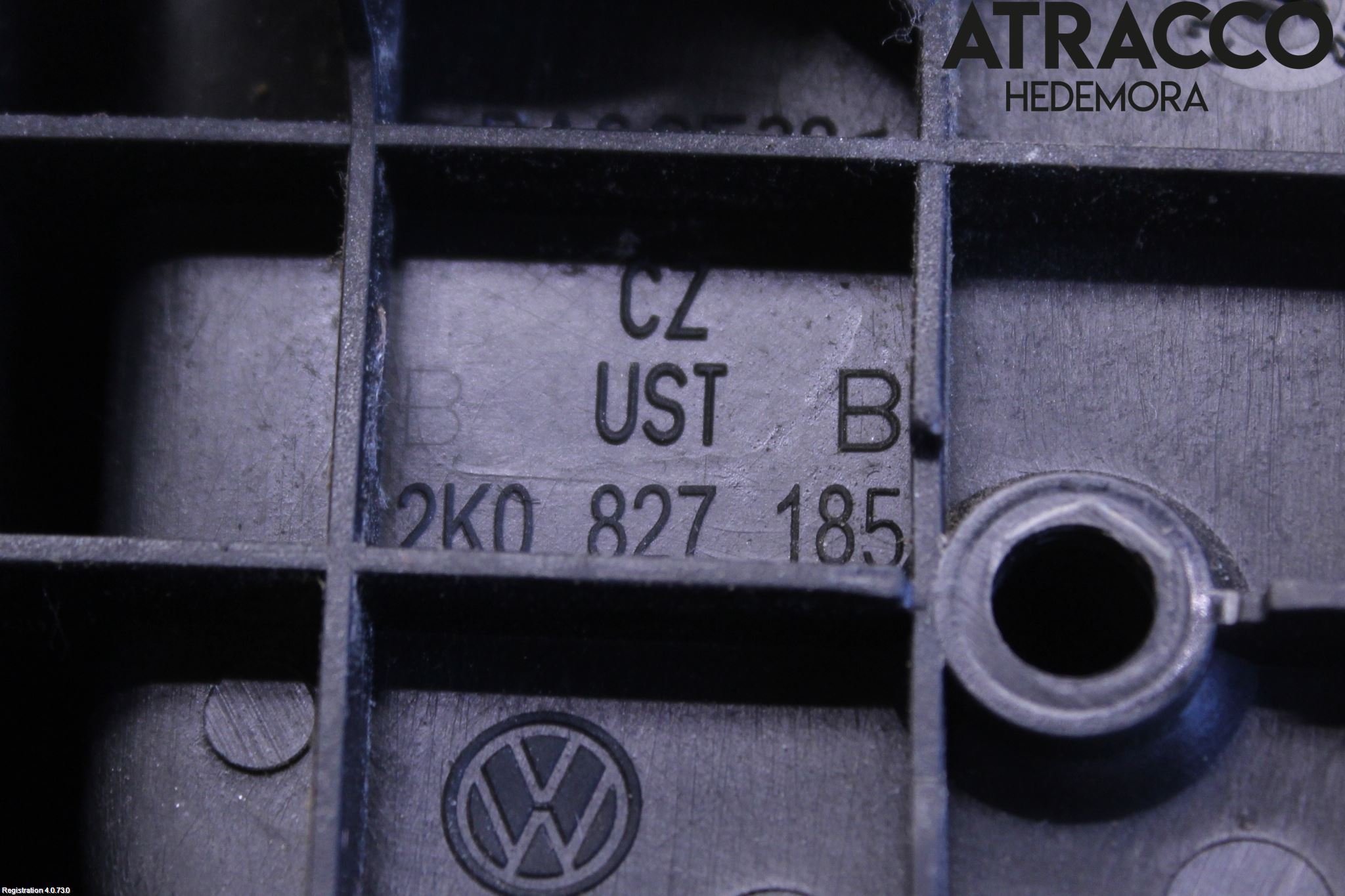 Volkswagen VW CADDY      04-10 Dörrhandtag Inre Hö