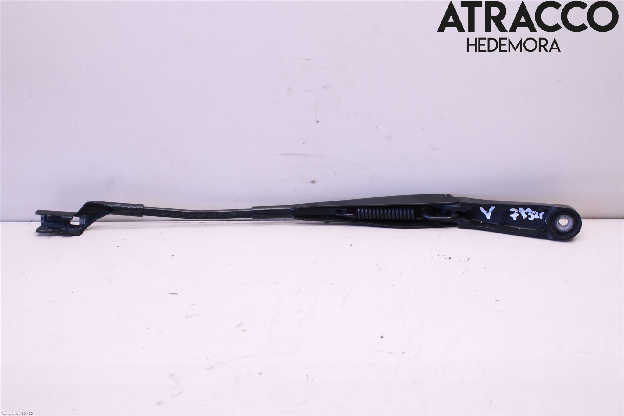 Volkswagen VW AMAROK 2H 10-22 Torkararm Armar Vindruta