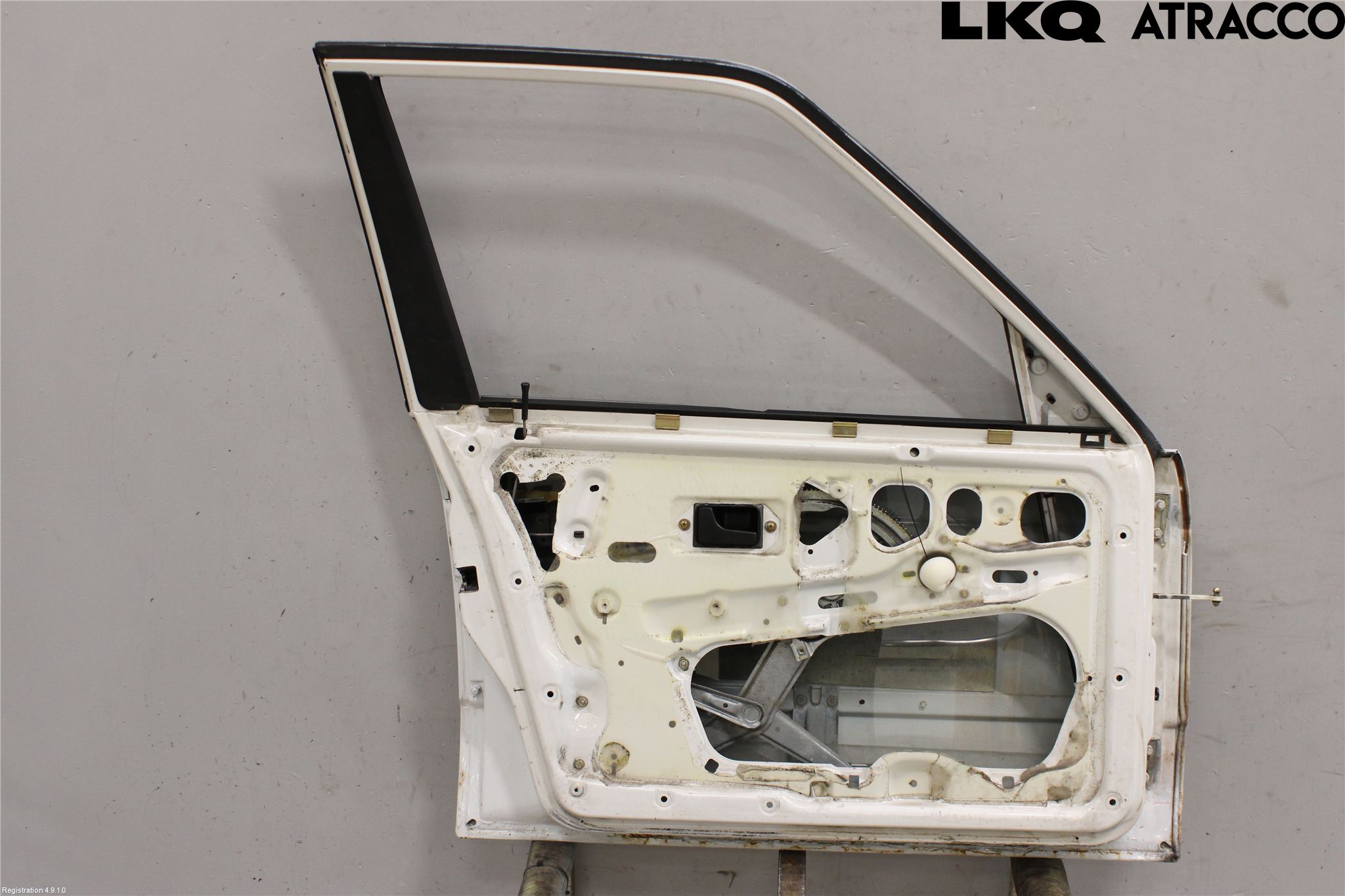 BMW 3 E30 83-94 Dörr Fram Vänster