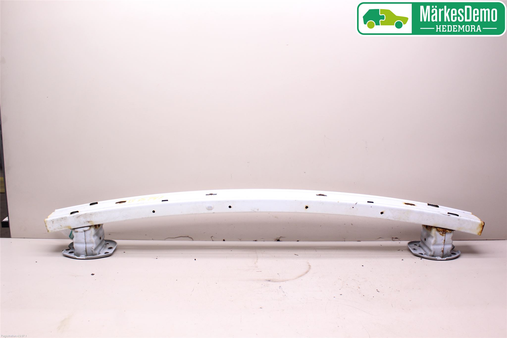 Nissan JUKE 10-14 Stötfångarbalk Bak