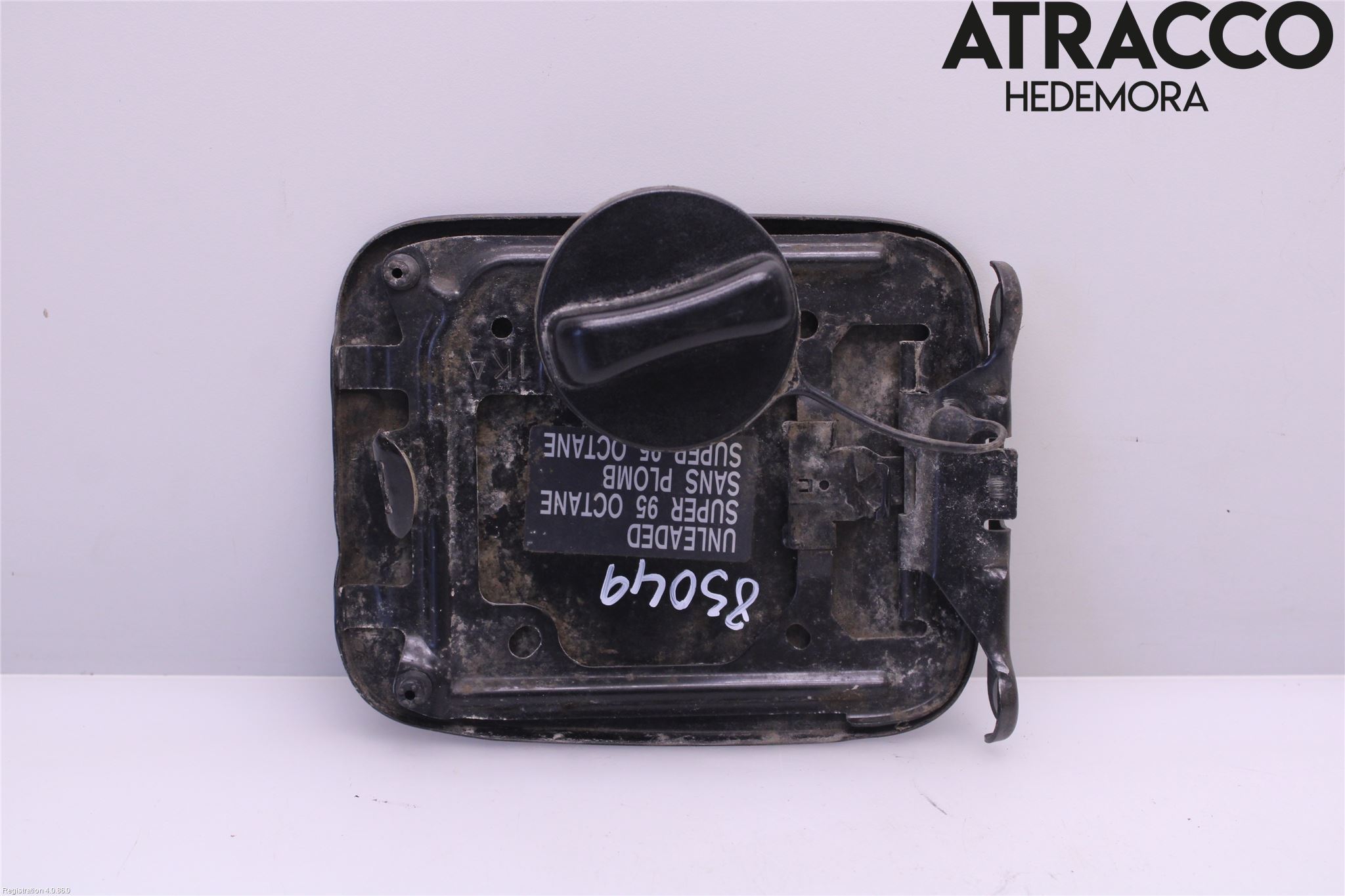 Nissan JUKE 14-19 Tanklucka