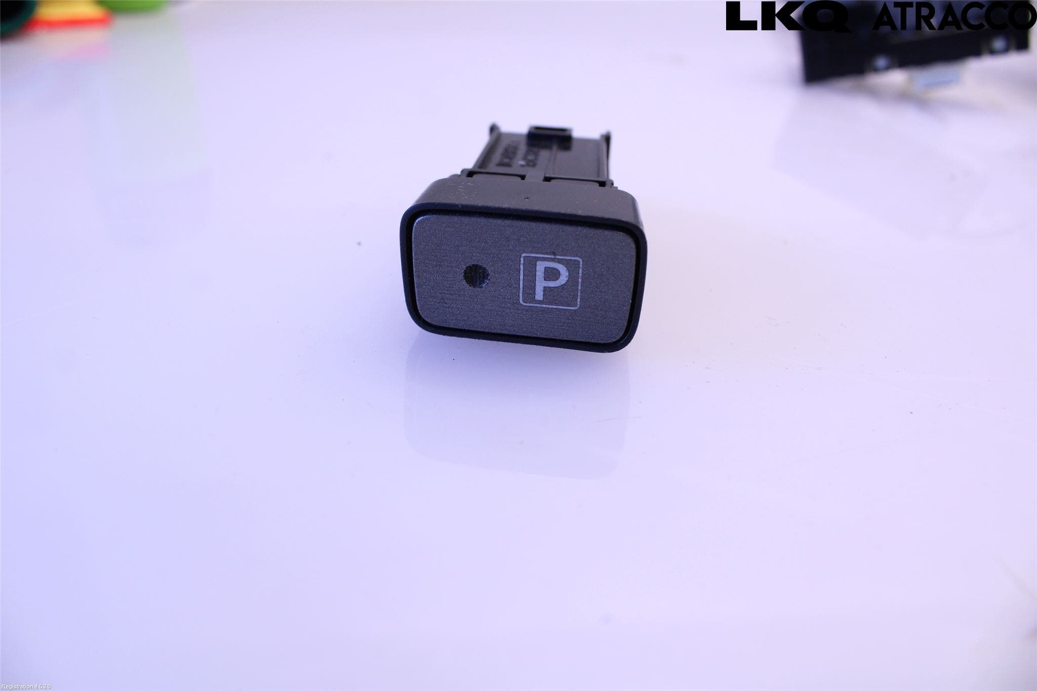 Toyota PRIUS ZVW30 09-20 Strömställare Parkeringsbroms