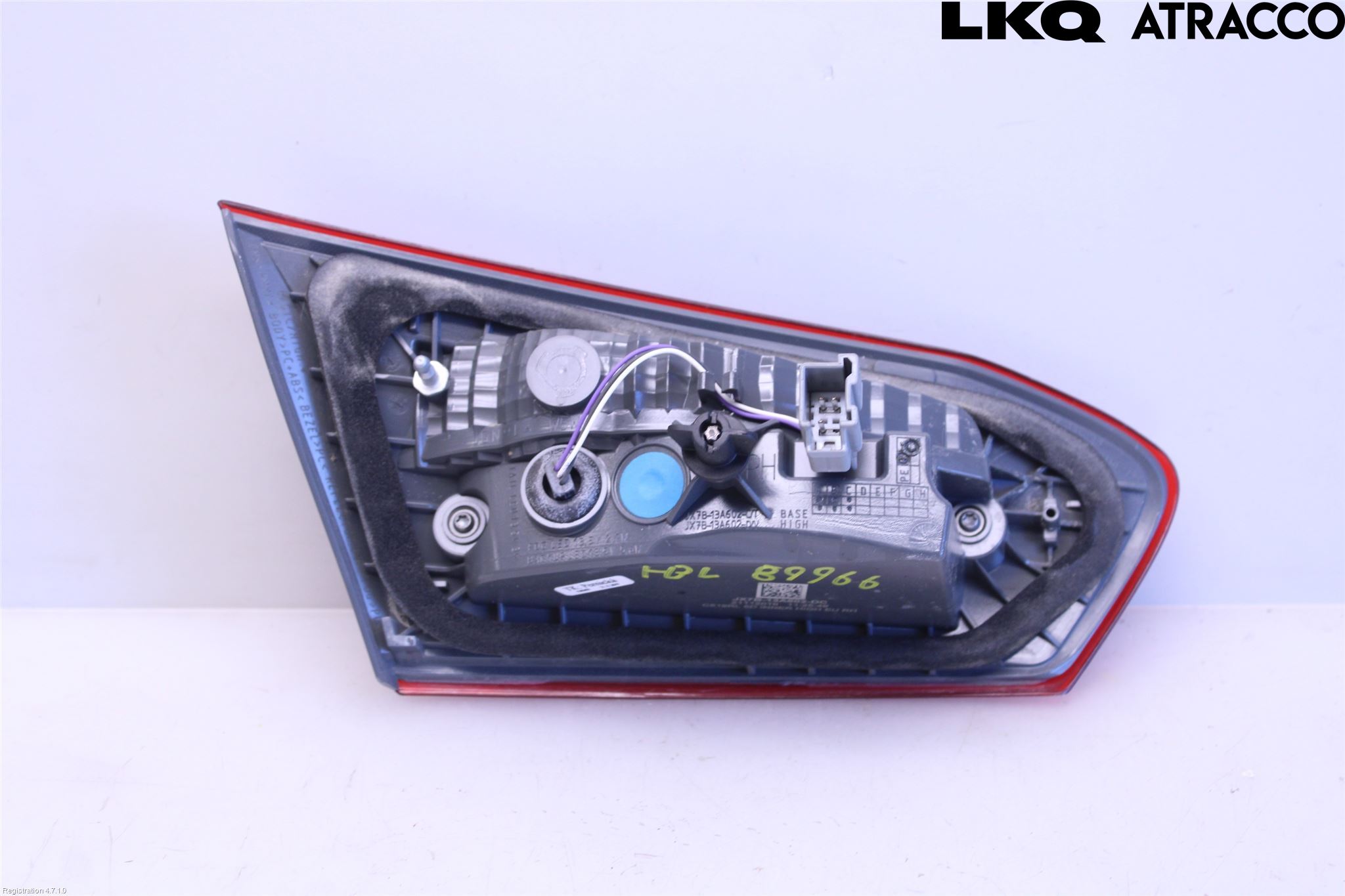 Ford FOCUS 19- Bakljus Lucka Hö