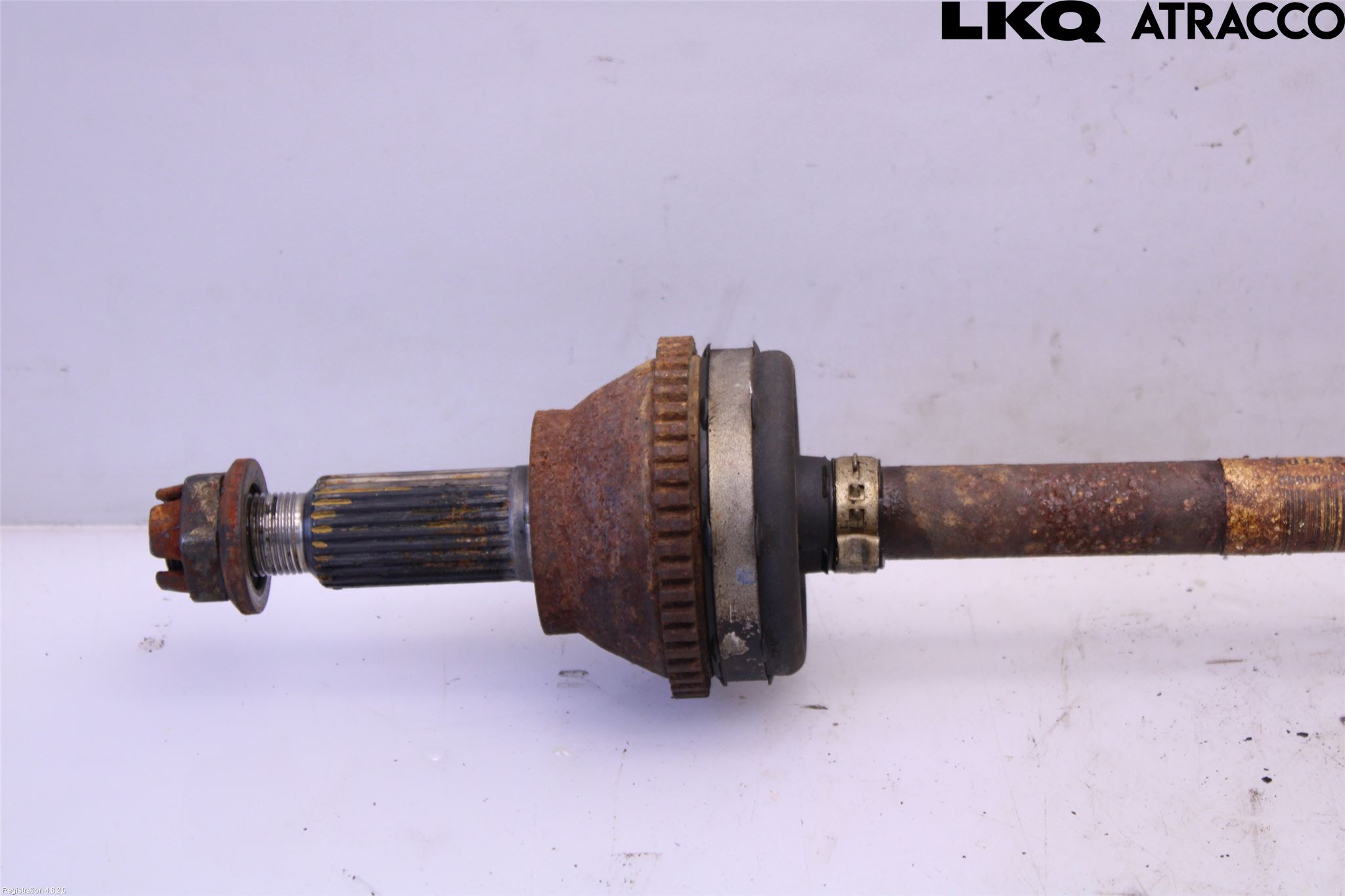 Dacia DUSTER 10-17 Drivaxel Bak Vänster