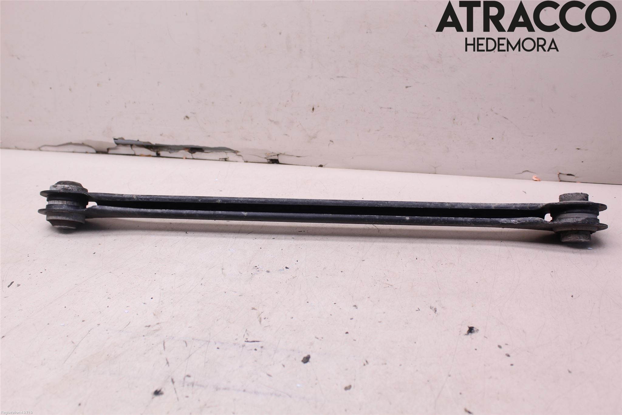 BMW 2 F45 Active Tourer 14-21 Bärarm Bak Vänster
