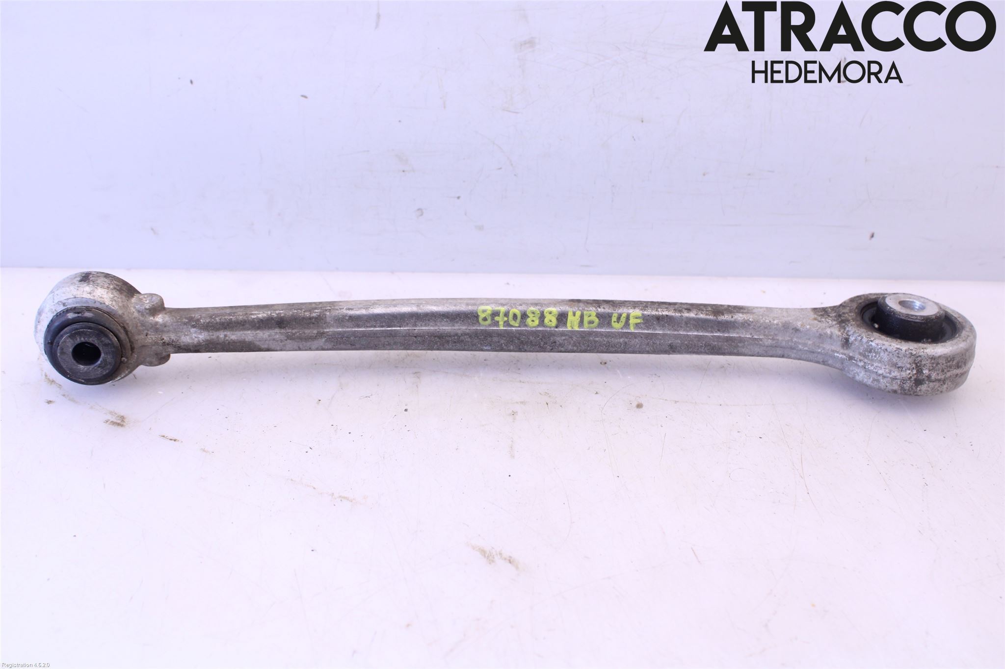 BMW 2 F22/F23/F87 Coupé/Cab 13-21 Bärarm Bak Höger