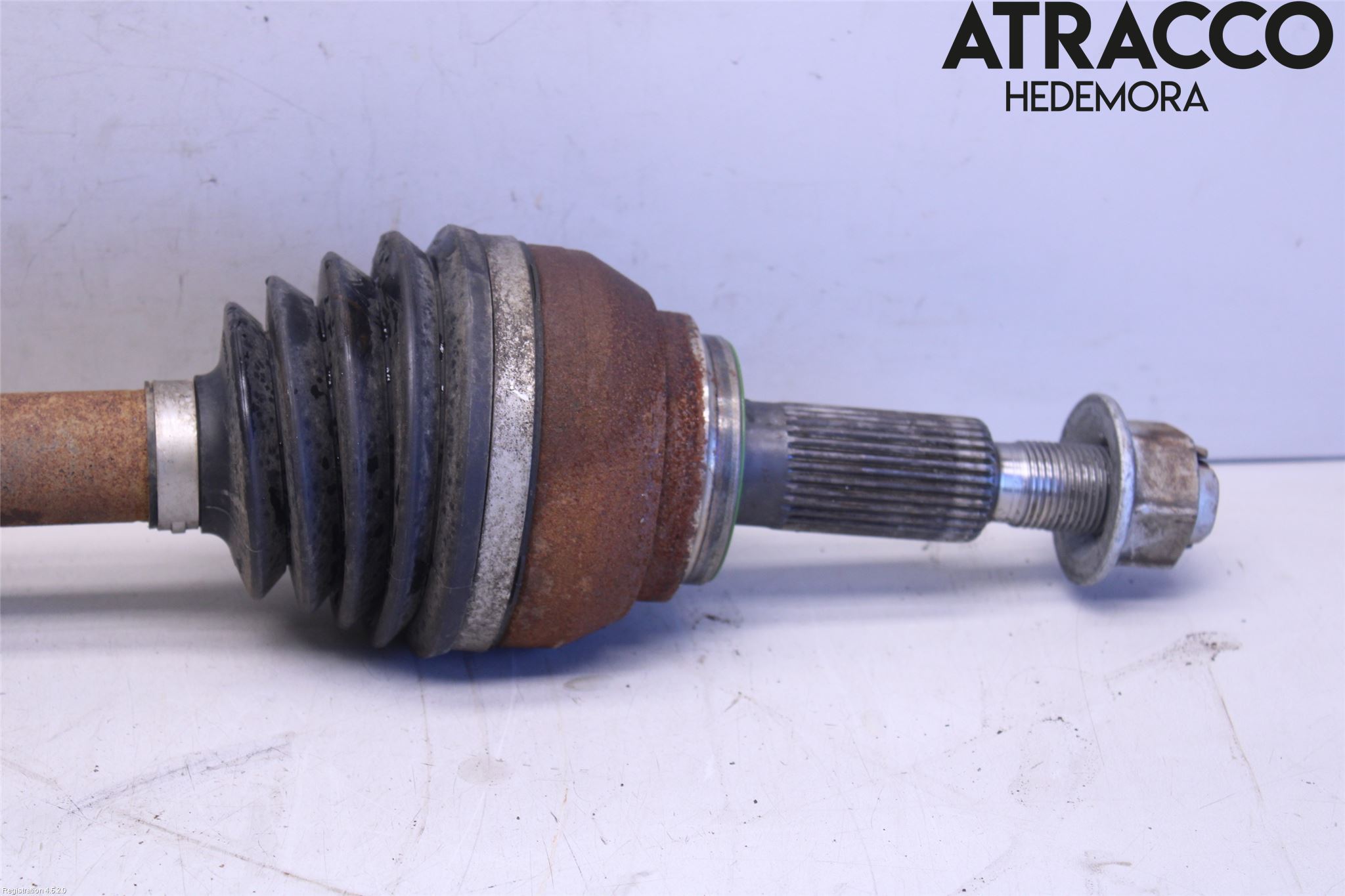 Ford E-TRANSIT SKÅP/BUSS 22- Drivaxel Bak Vänster