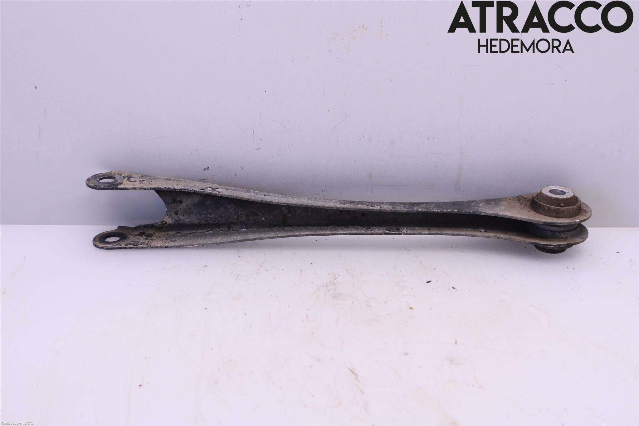 BMW 3 F30/F31/F80 12-19 Bärarm Bak Höger