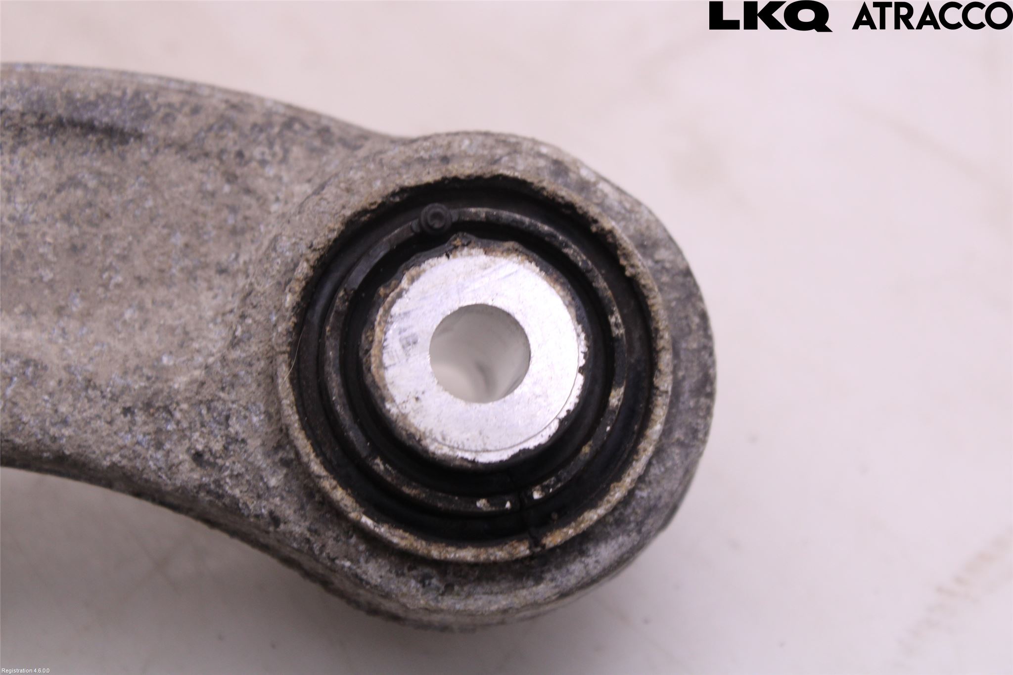 Jaguar I-PACE 18- Bärarm Bak Övre Vänster