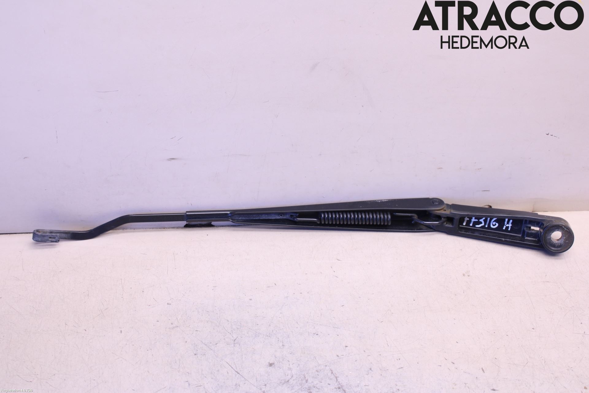 Nissan NAVARA 05-16 Torkararm Armar Vindruta