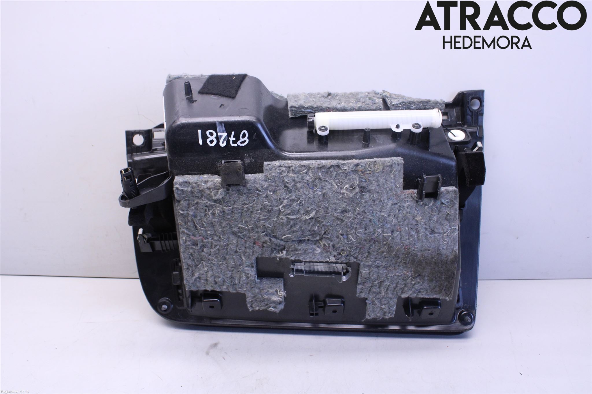 Alfa GIULIA Handskfack