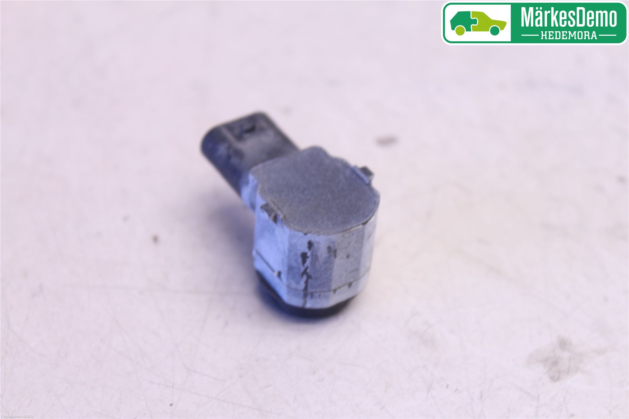 Volkswagen VW PASSAT 11-14 Parkeringshjälp Frontsensor