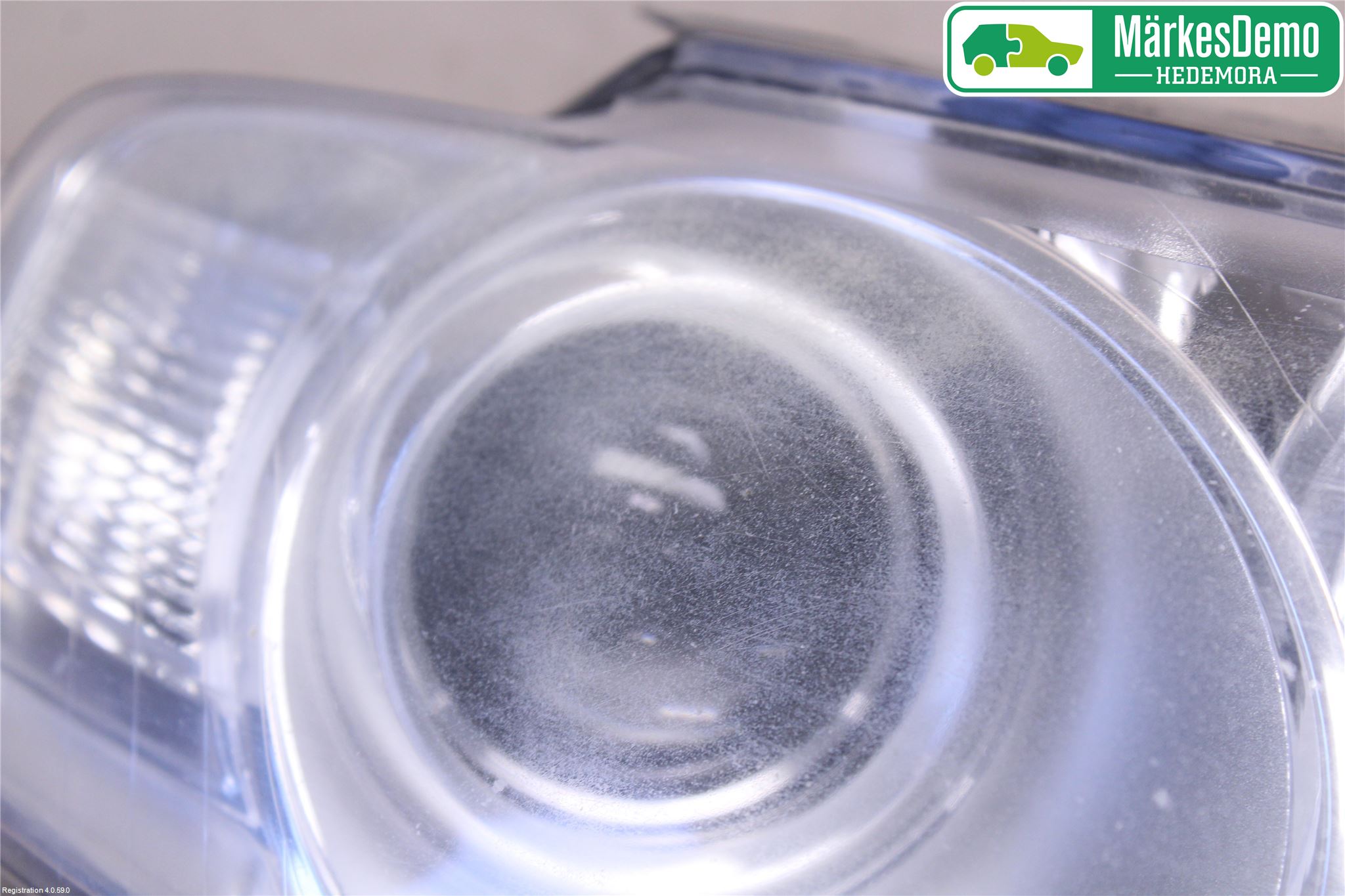 Volkswagen VW PASSAT 05-11 Strålkastare Höger