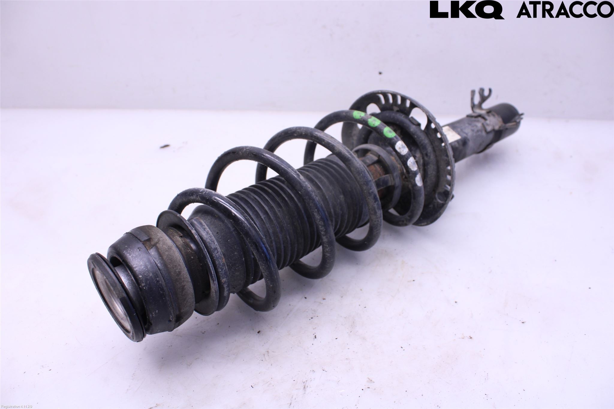 Volkswagen VW POLO 10-17 Fjäderben Fram Vänster