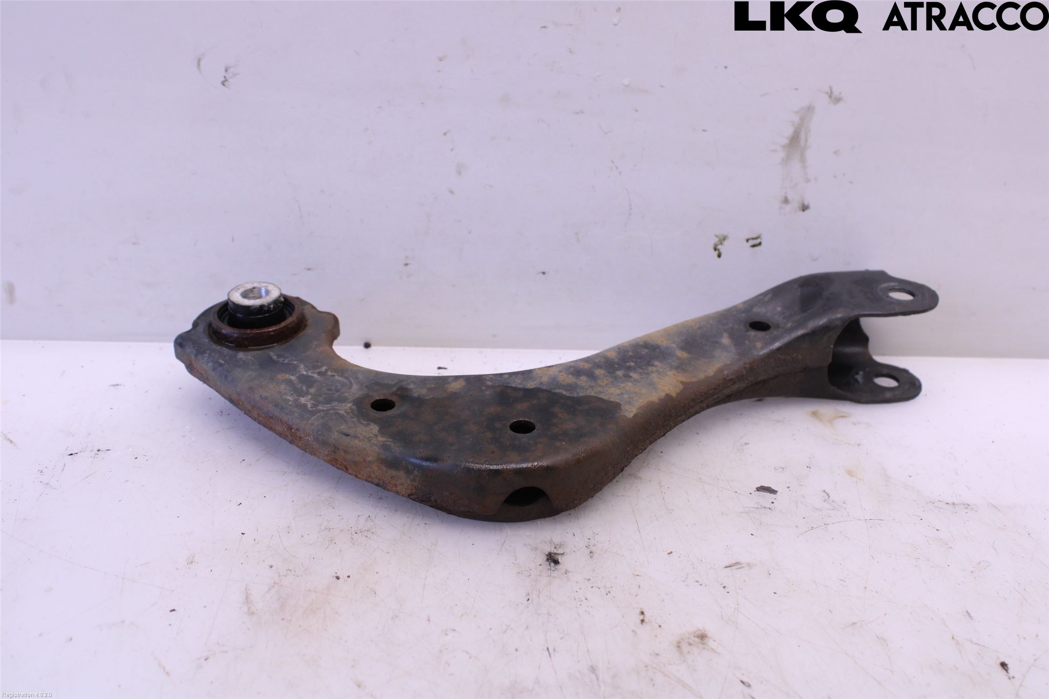 Toyota PRIUS (ZVW50) 16-21 Bärarm Bak Övre Vänster