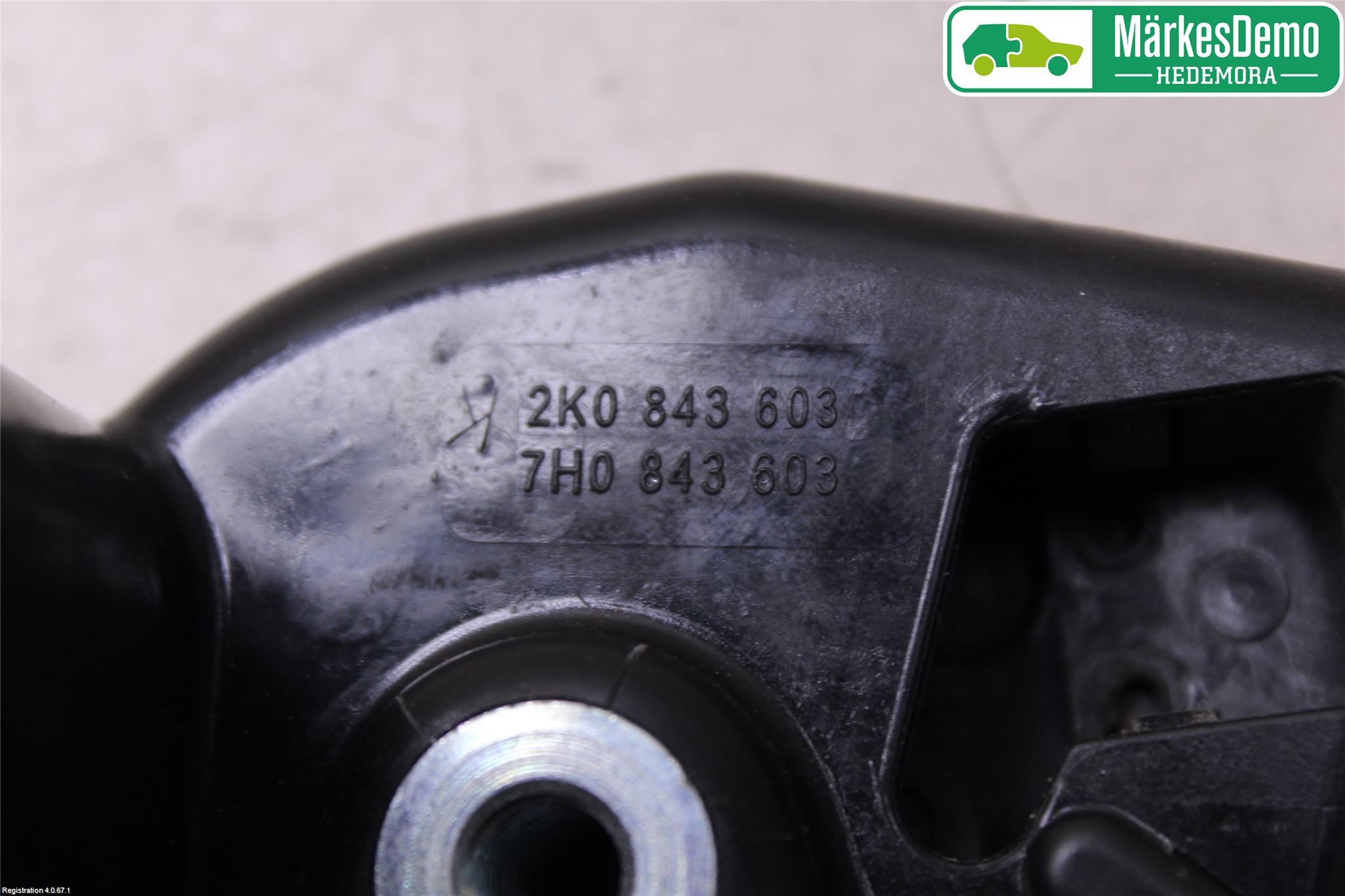 Volkswagen VW CADDY      04-10 Låskista-Dörrlås