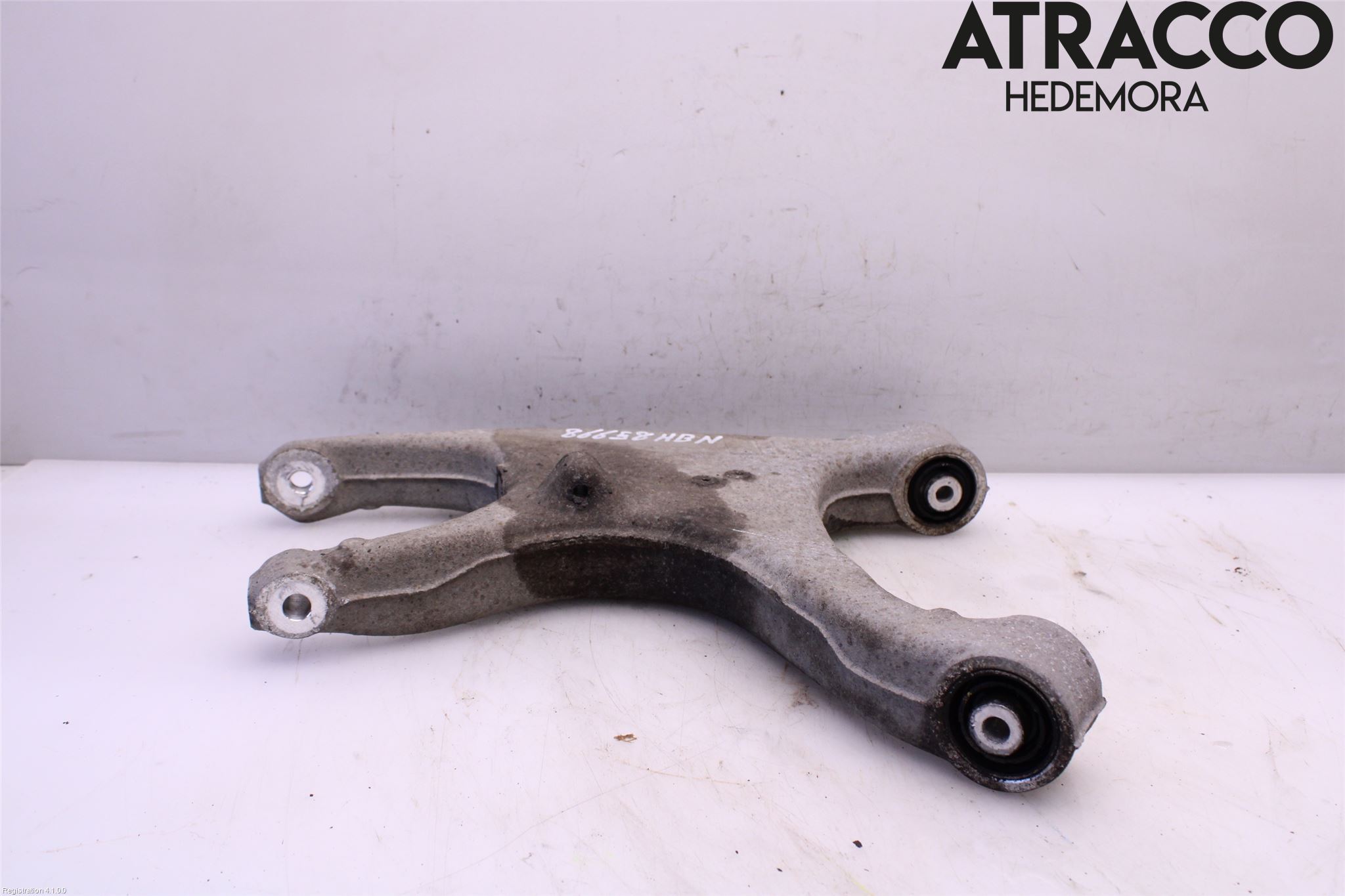 Audi A4 12-15 Bärarm Bak Höger