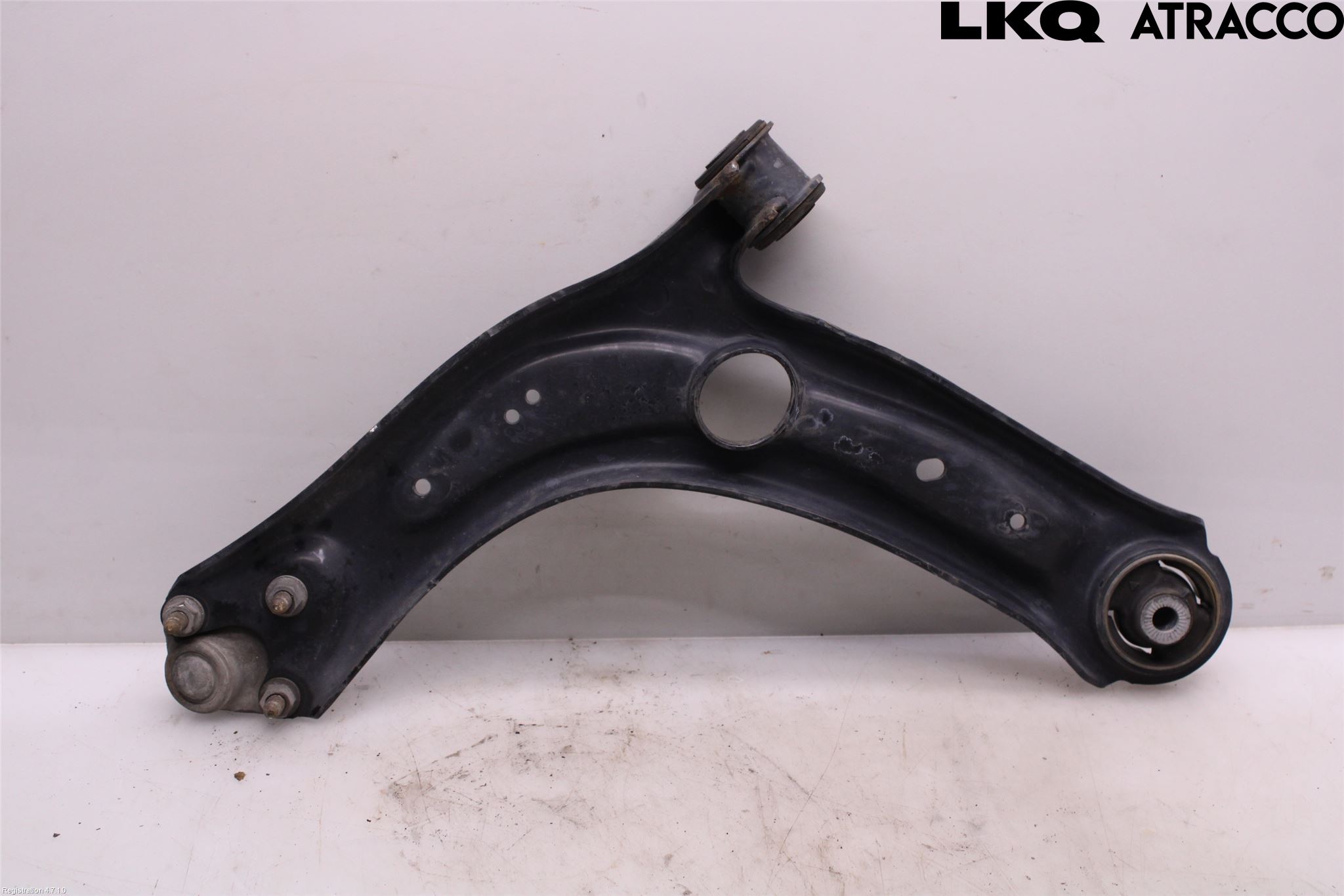 Volkswagen VW TOURAN 16- Bärarm Fram Undre Hö