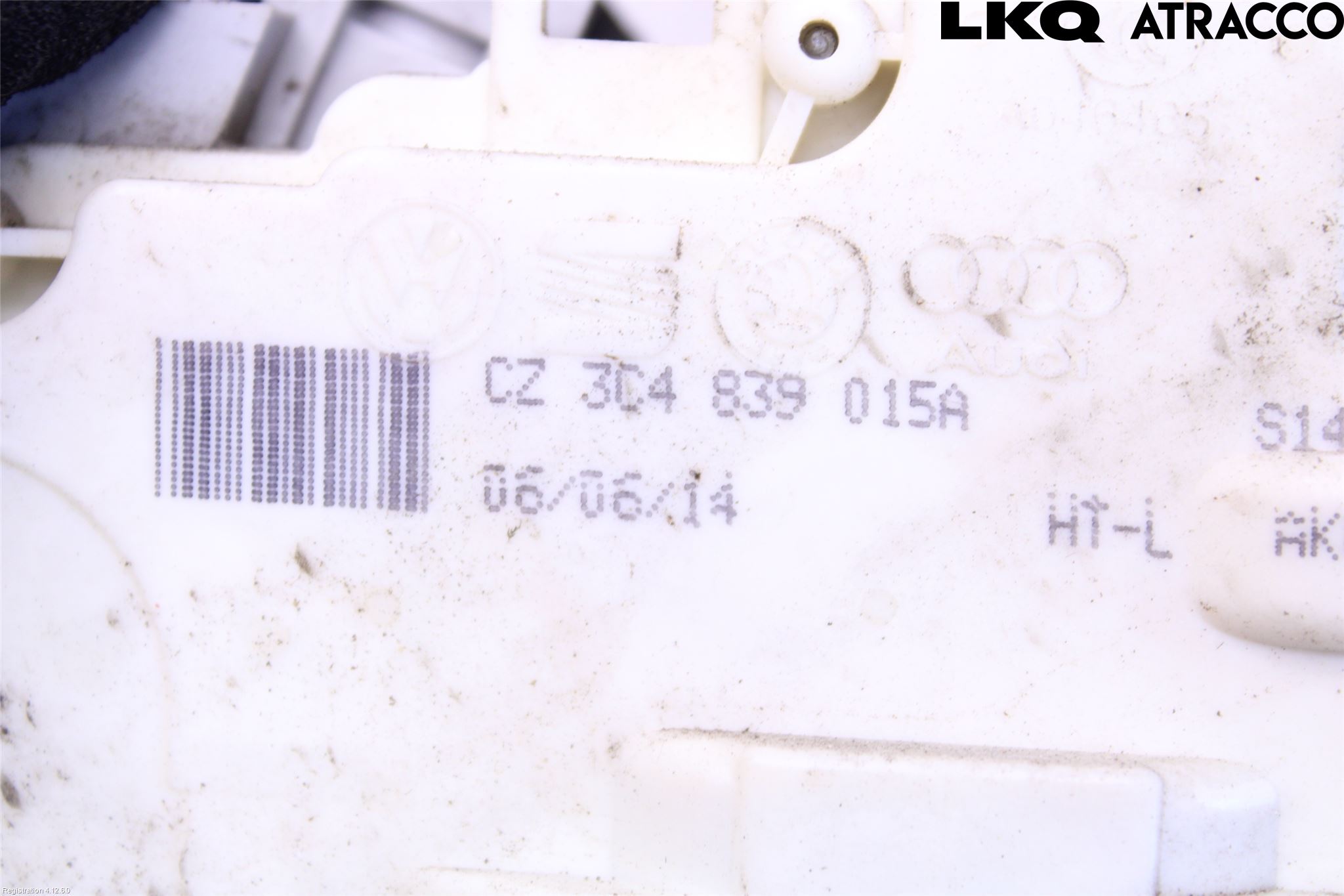 Volkswagen VW PASSAT 11-14 Låskista-Dörrlås