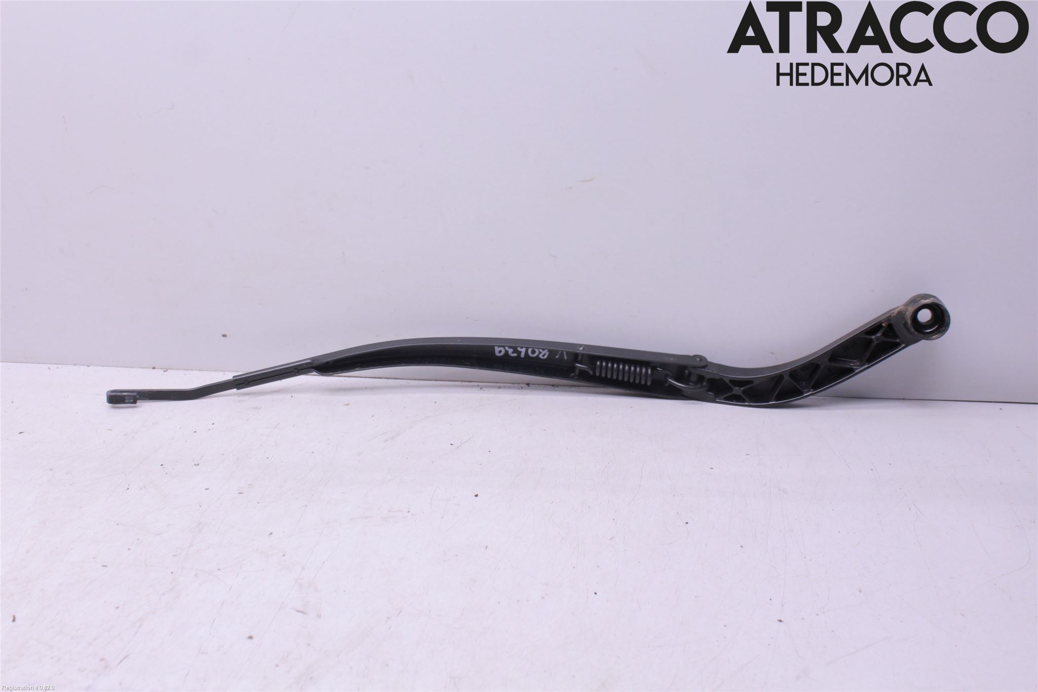 Toyota RAV4 19- Torkararm Armar Vindruta