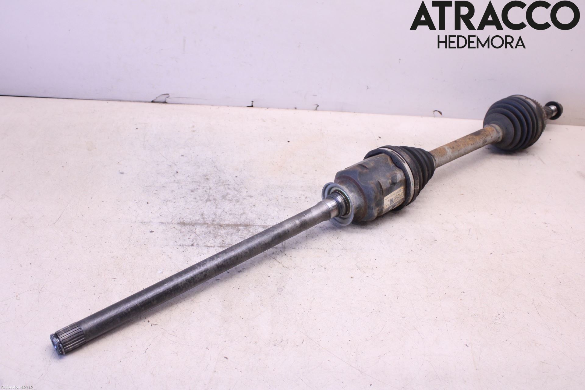 Toyota RAV 4 00-06 Drivaxel Fram Höger