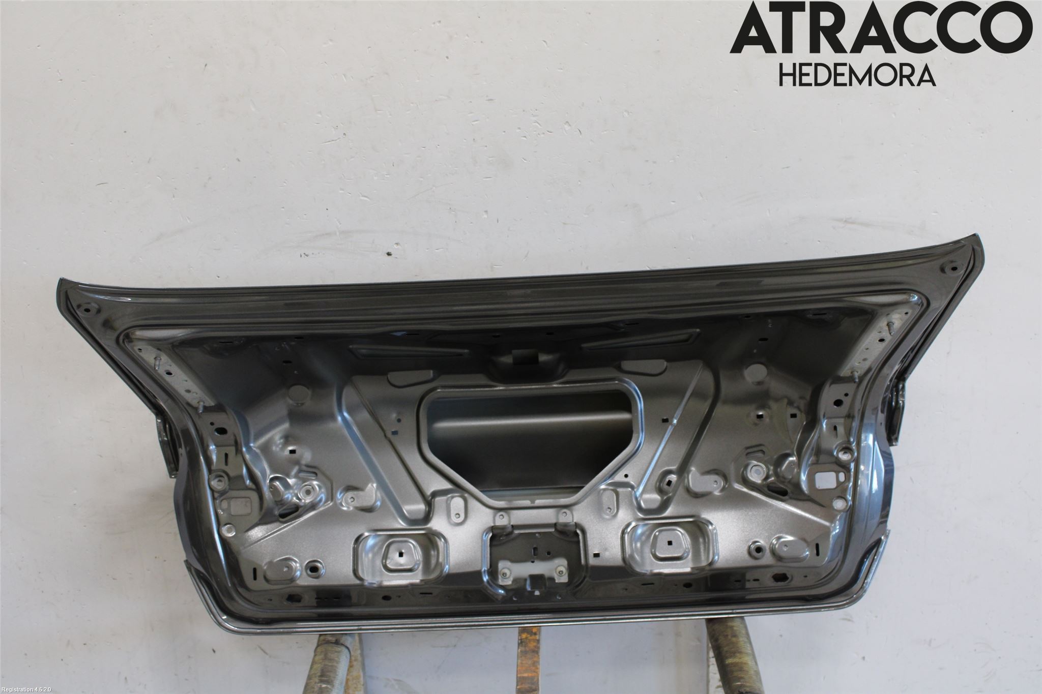 Audi A4/S4 B9 16-19 Baklucka (Ej Med Ruta)