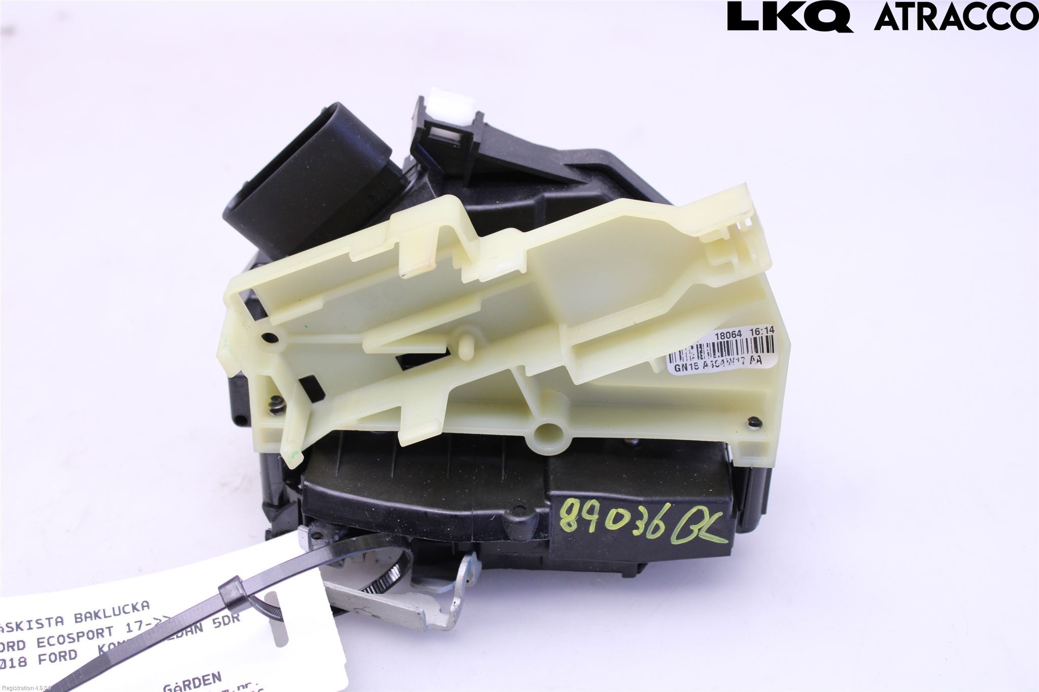 Ford ECOSPORT 17- Låskista Baklucka