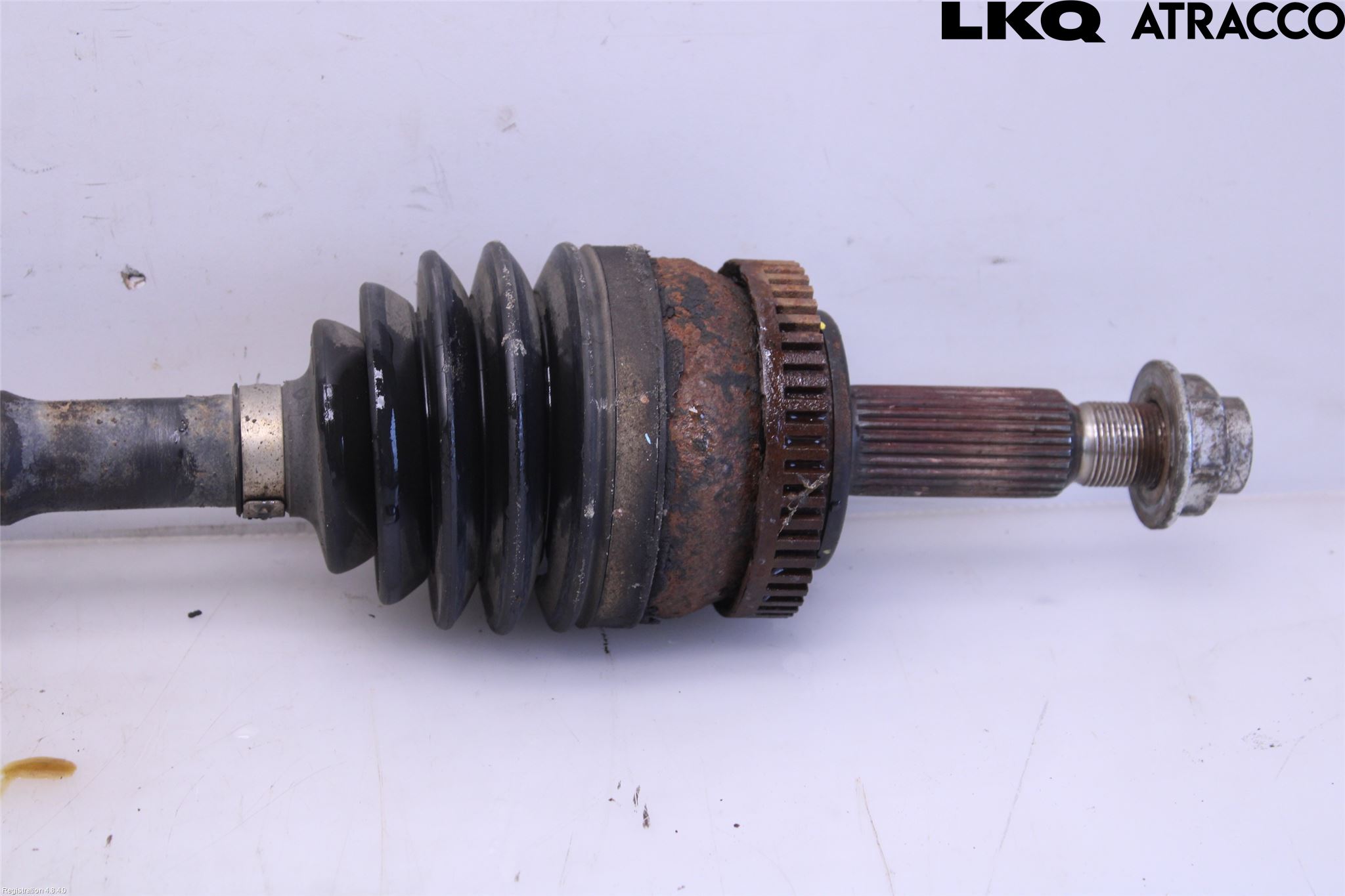 Hyundai i40 08-15 Drivaxel Fram Höger