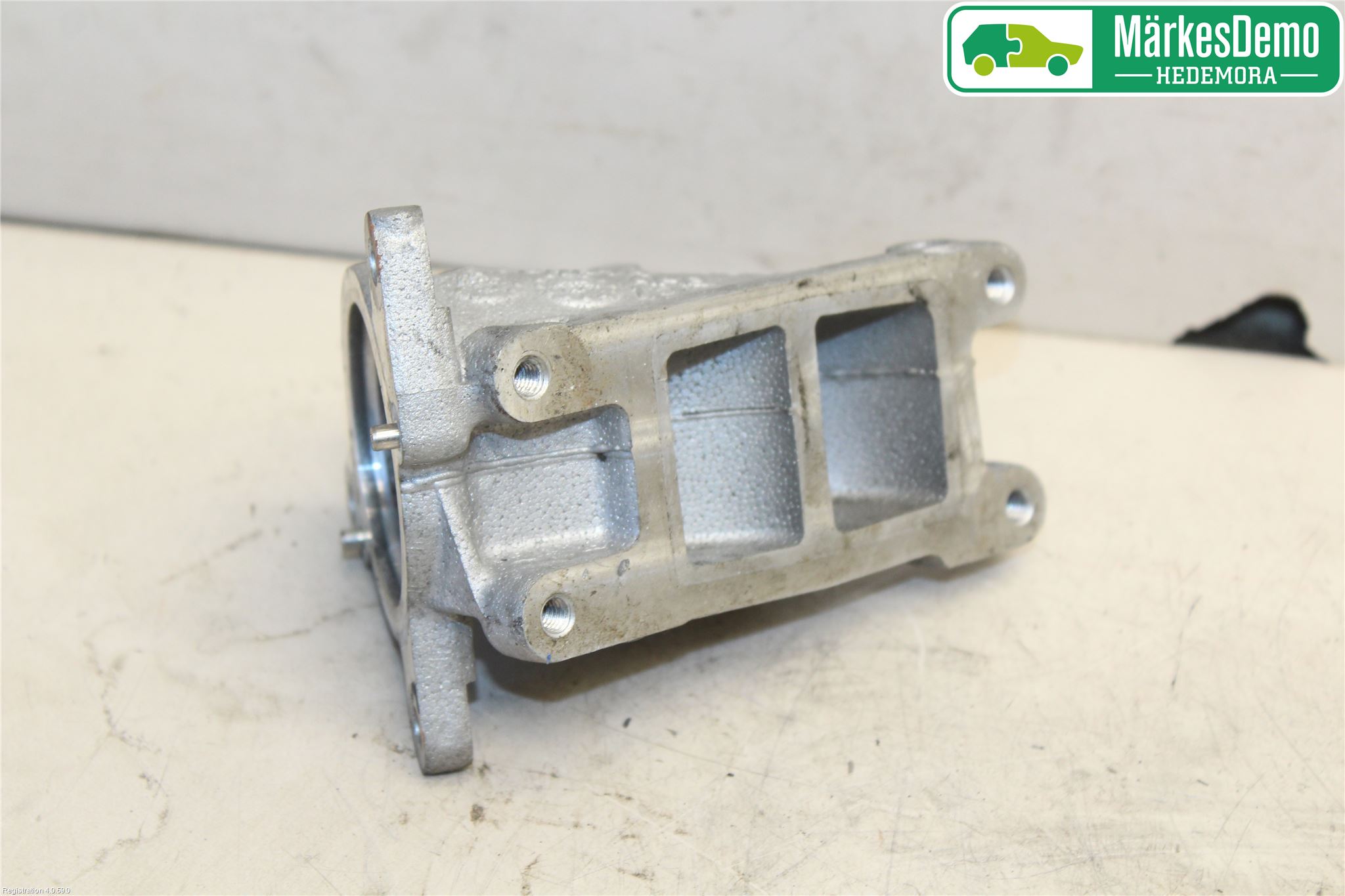 Volkswagen VW PASSAT 15-19 Grenrör Insug