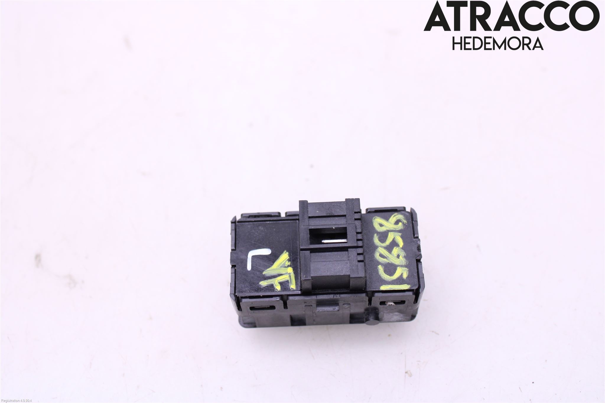 Subaru OUTBACK 15-20 Strömställare Stolminne