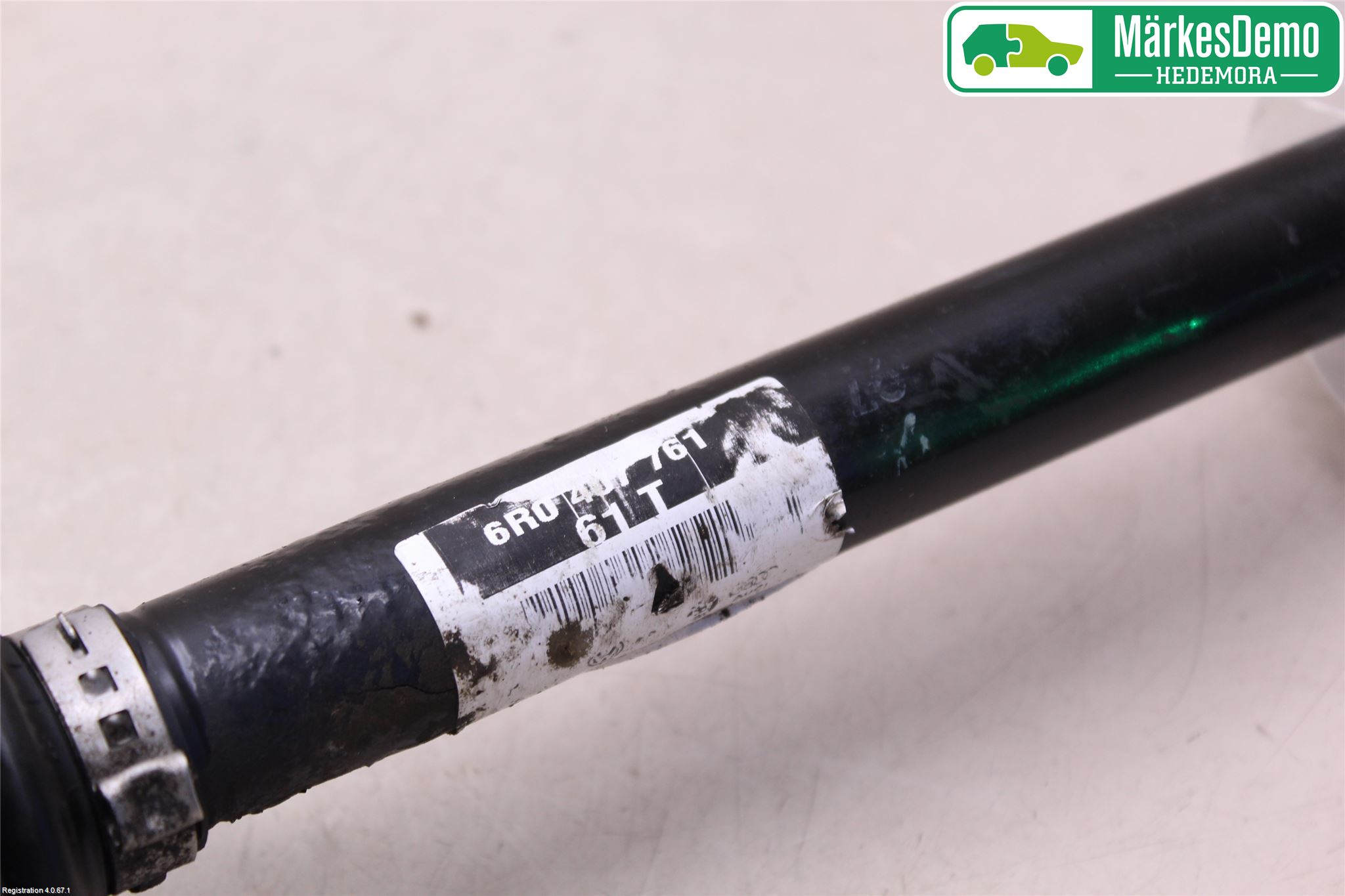 Volkswagen VW POLO 10-17 Drivaxel Fram Vänster